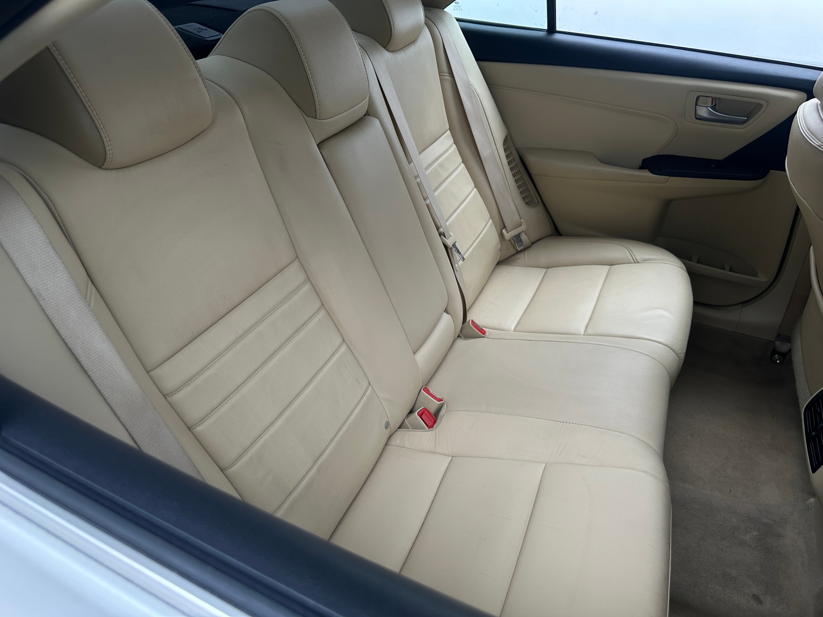 Thumbnail: 2015 Toyota Camry - 6