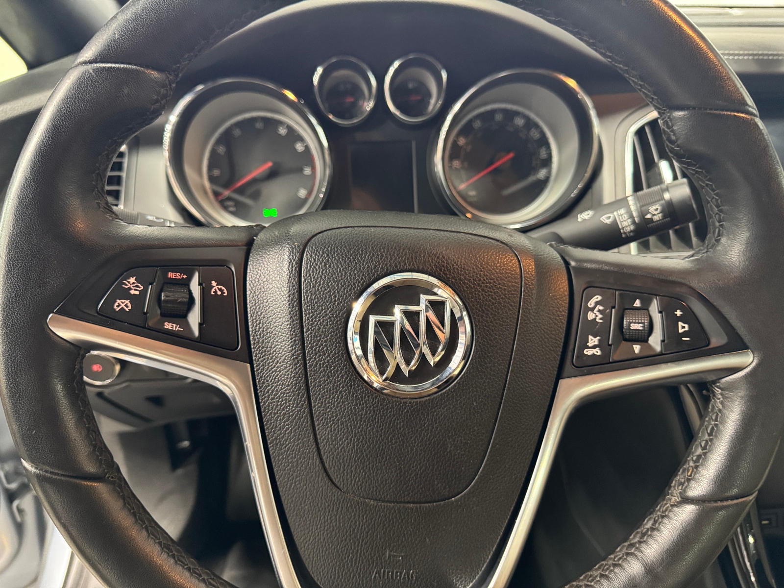 Thumbnail: 2016 Buick Cascada - 4