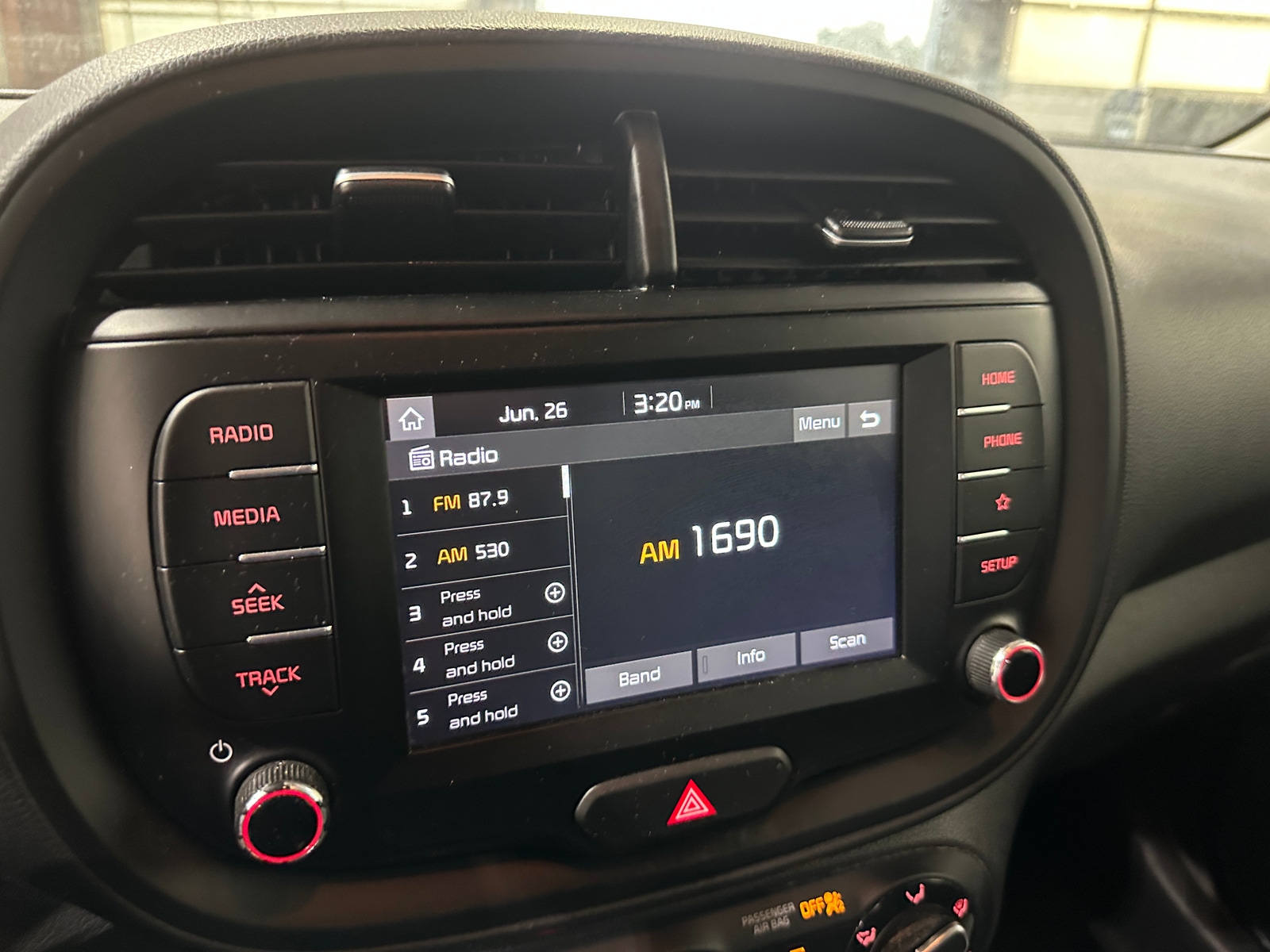 Thumbnail: 2020 Kia Soul - 4