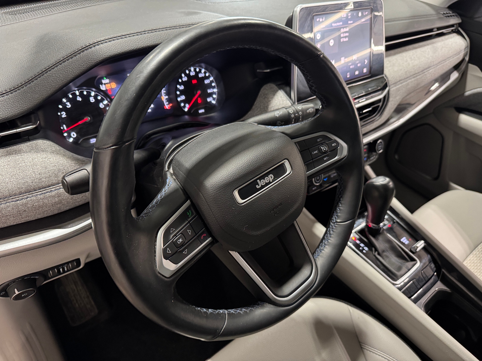 Thumbnail: 2022 Jeep Compass - 3