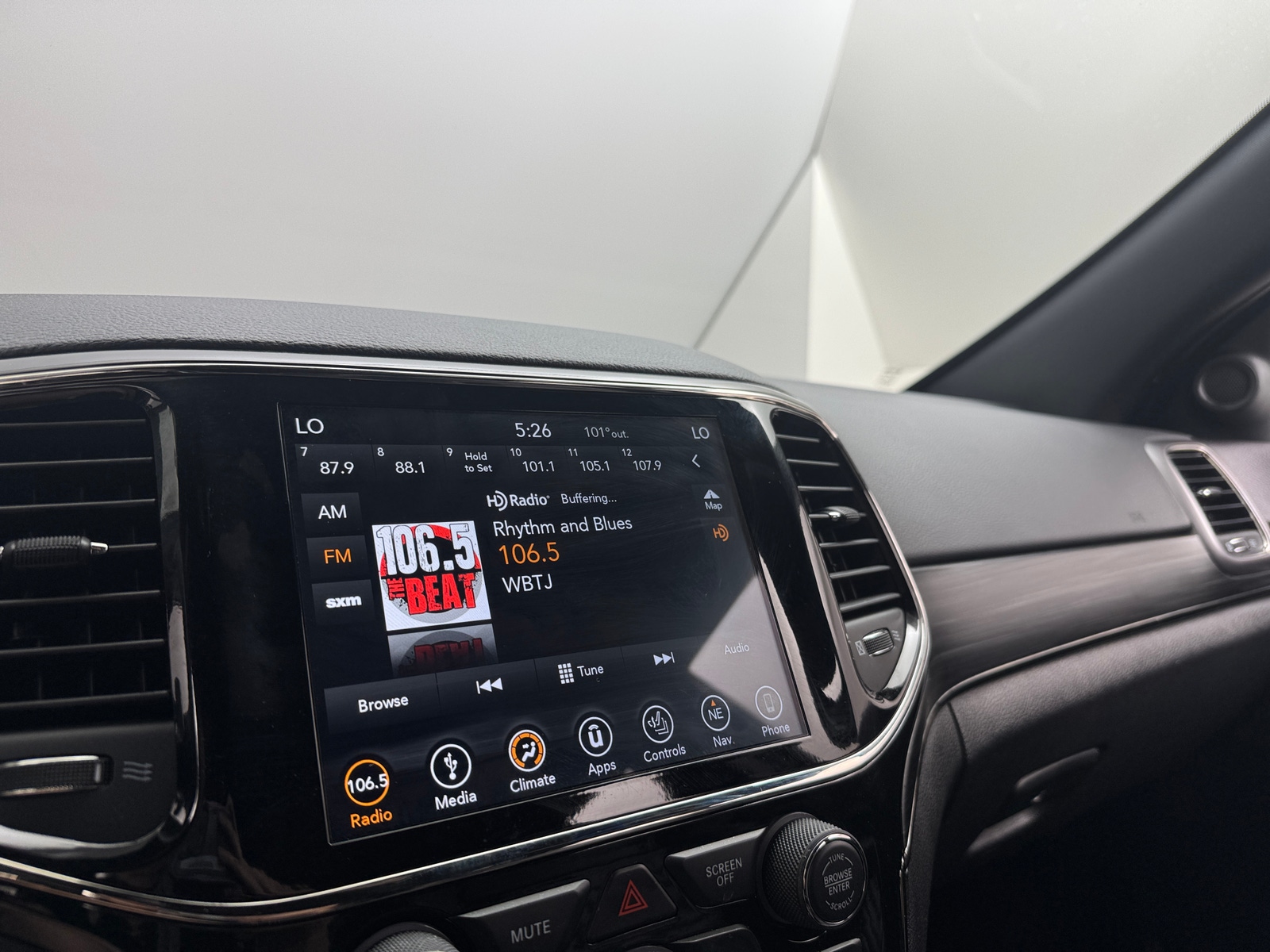 Thumbnail: 2019 Jeep Grand Cherokee - 3