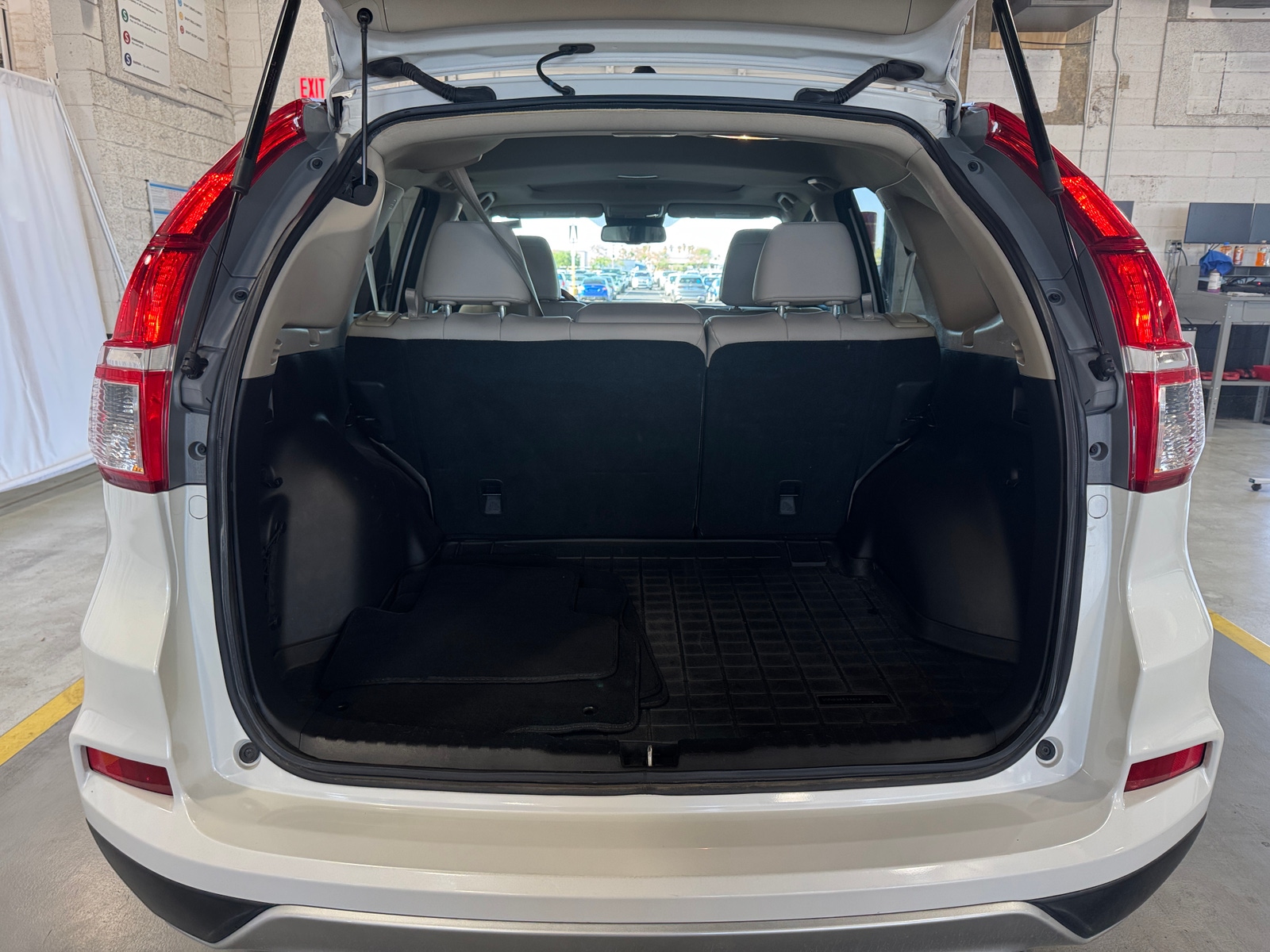 Thumbnail: 2016 Honda CR-V - 6
