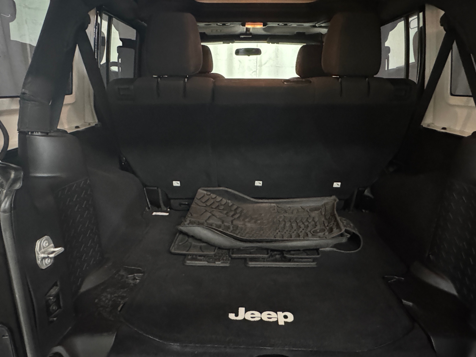 Thumbnail: 2017 Jeep Wrangler - 7