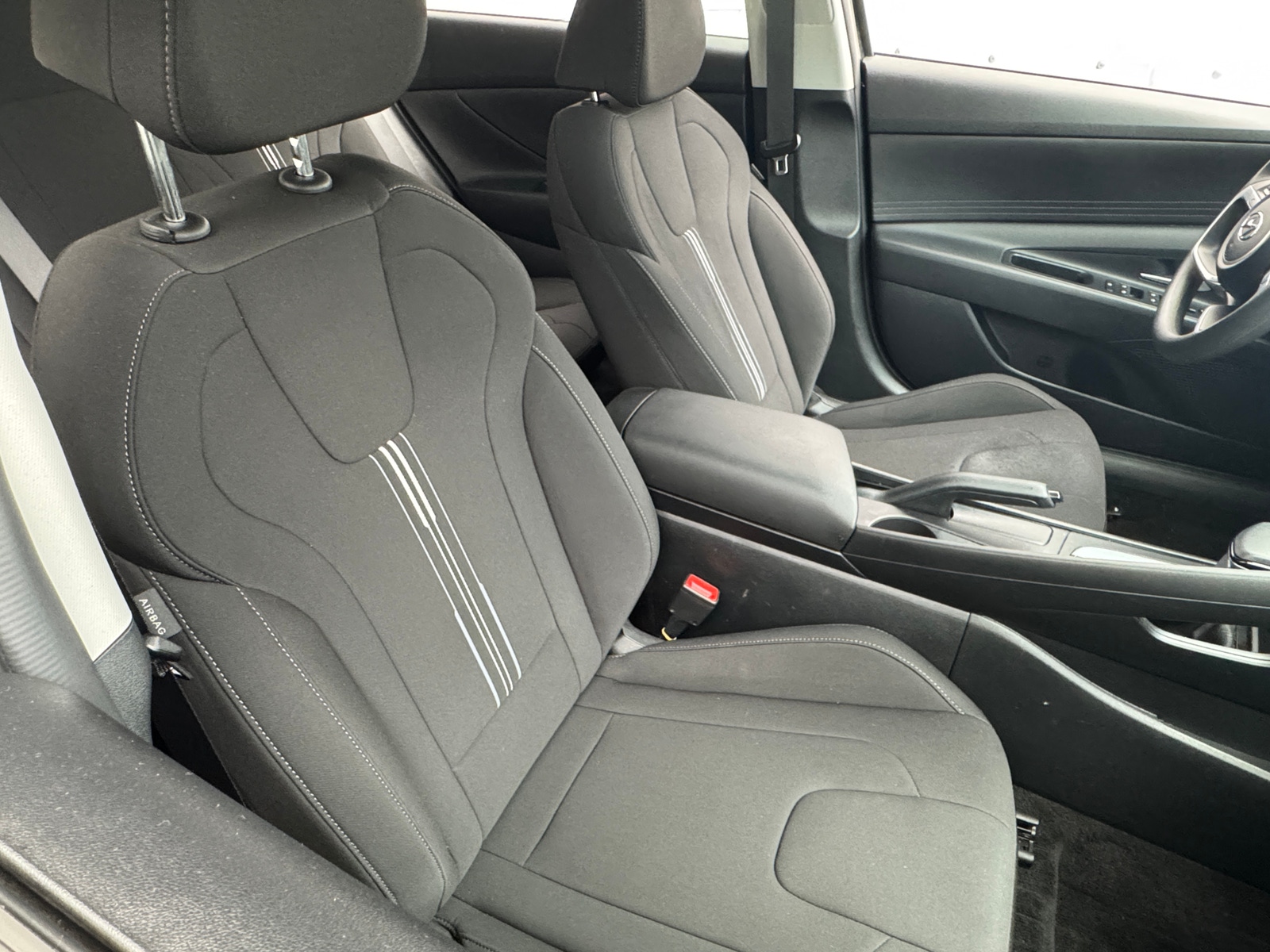 Thumbnail: 2023 Hyundai Elantra - 2
