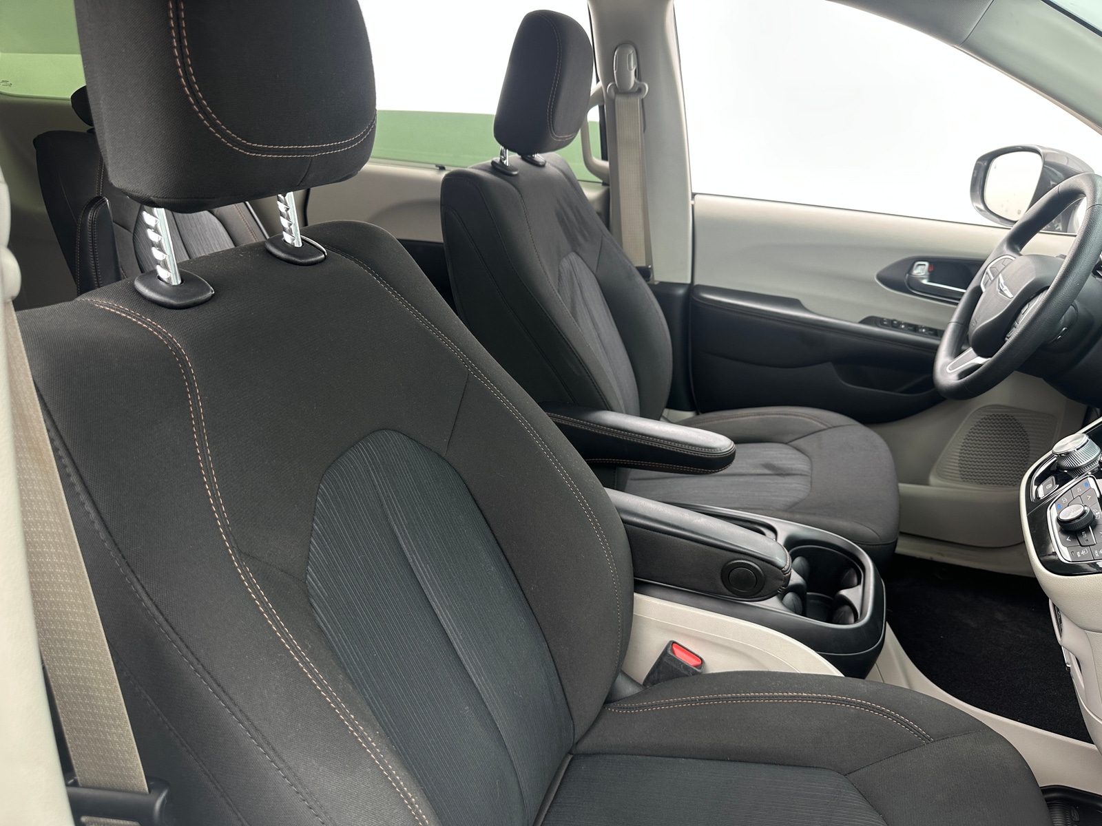 Thumbnail: 2020 Chrysler Pacifica - 2