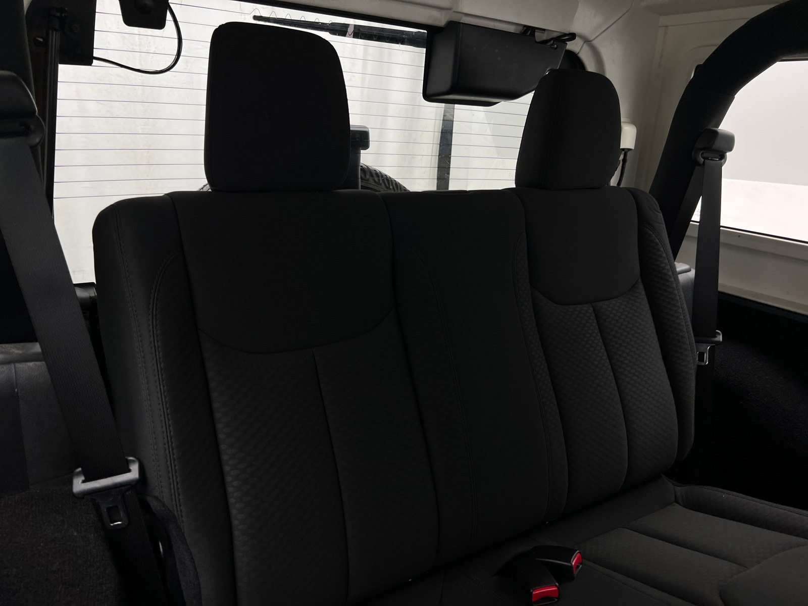 Thumbnail: 2015 Jeep Wrangler - 5