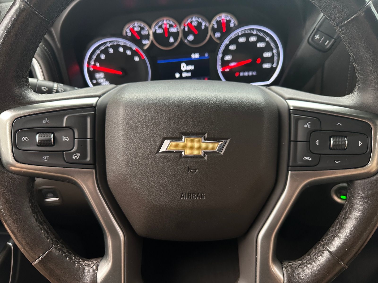 Thumbnail: 2021 Chevrolet Silverado 1500 - 5