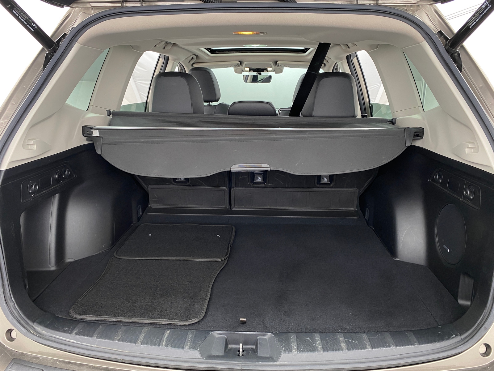 Thumbnail: 2020 Subaru Forester - 6