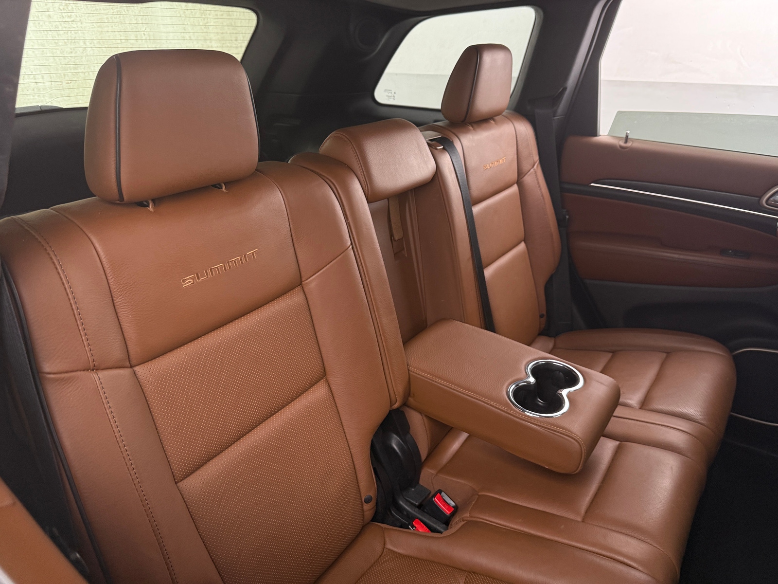 Thumbnail: 2015 Jeep Grand Cherokee - 5