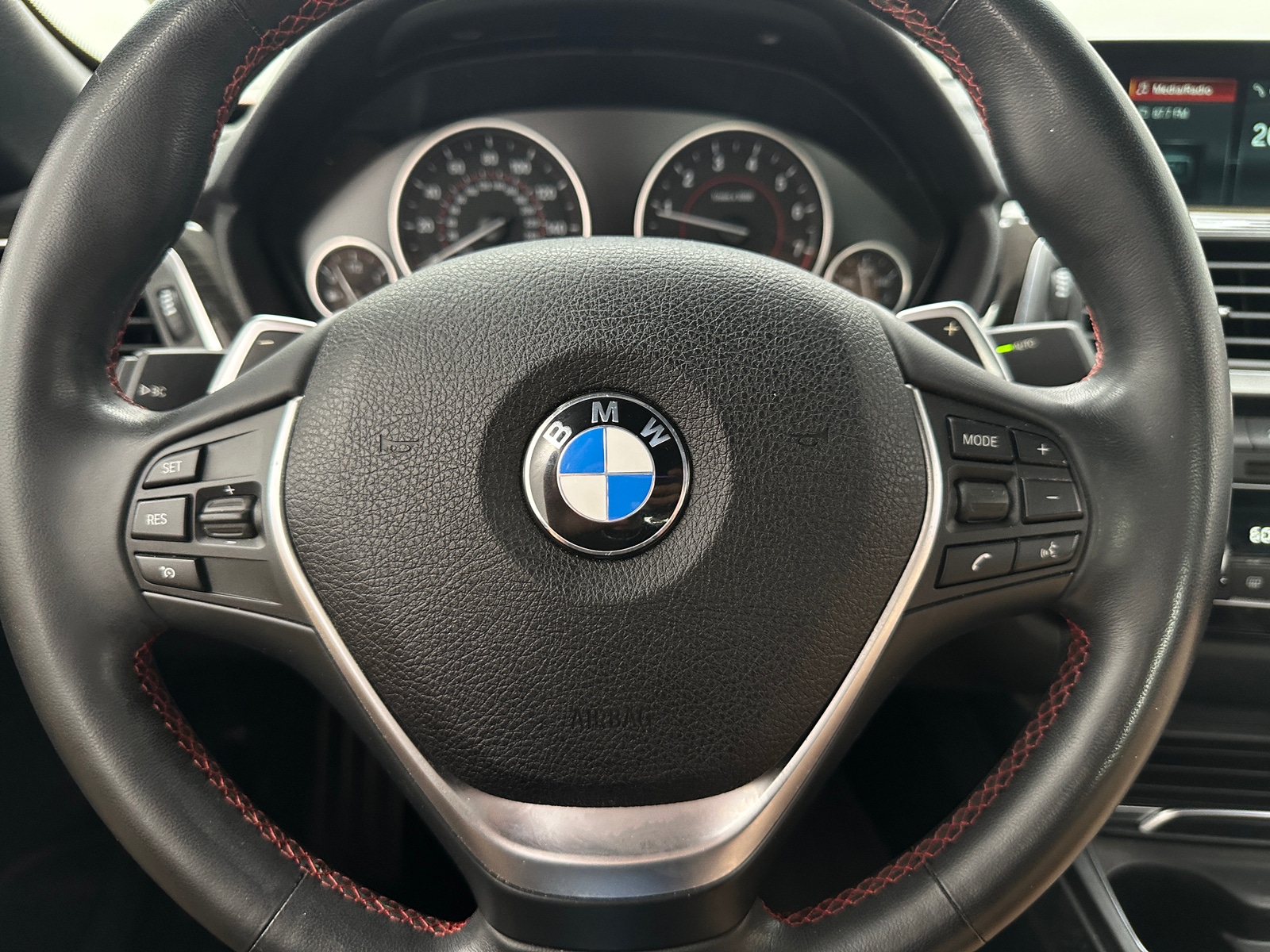 Thumbnail: 2018 BMW 4 Series - 4
