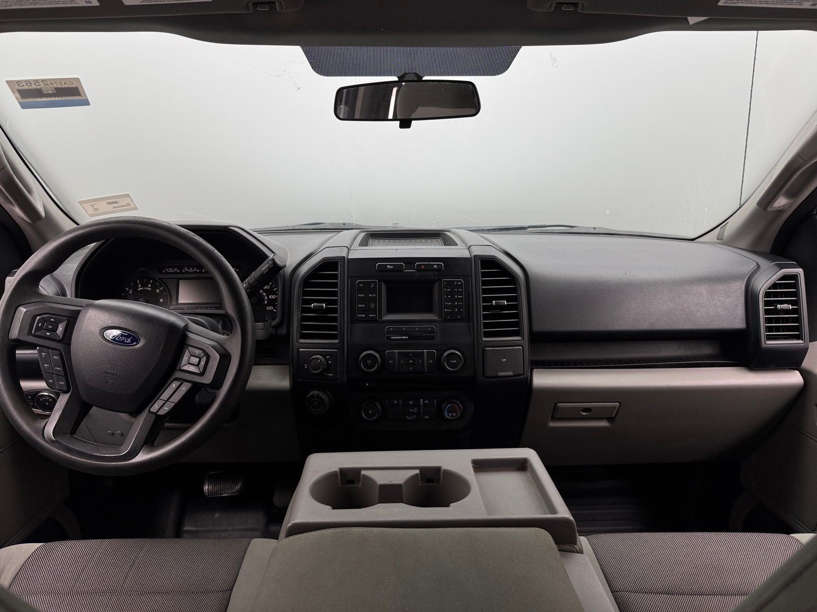 Thumbnail: 2016 Ford Econoline - 3