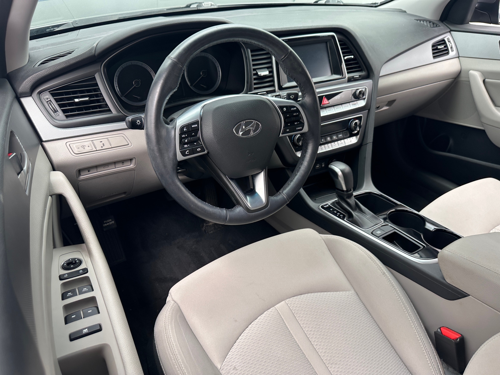 Thumbnail: 2019 Hyundai Sonata - 3