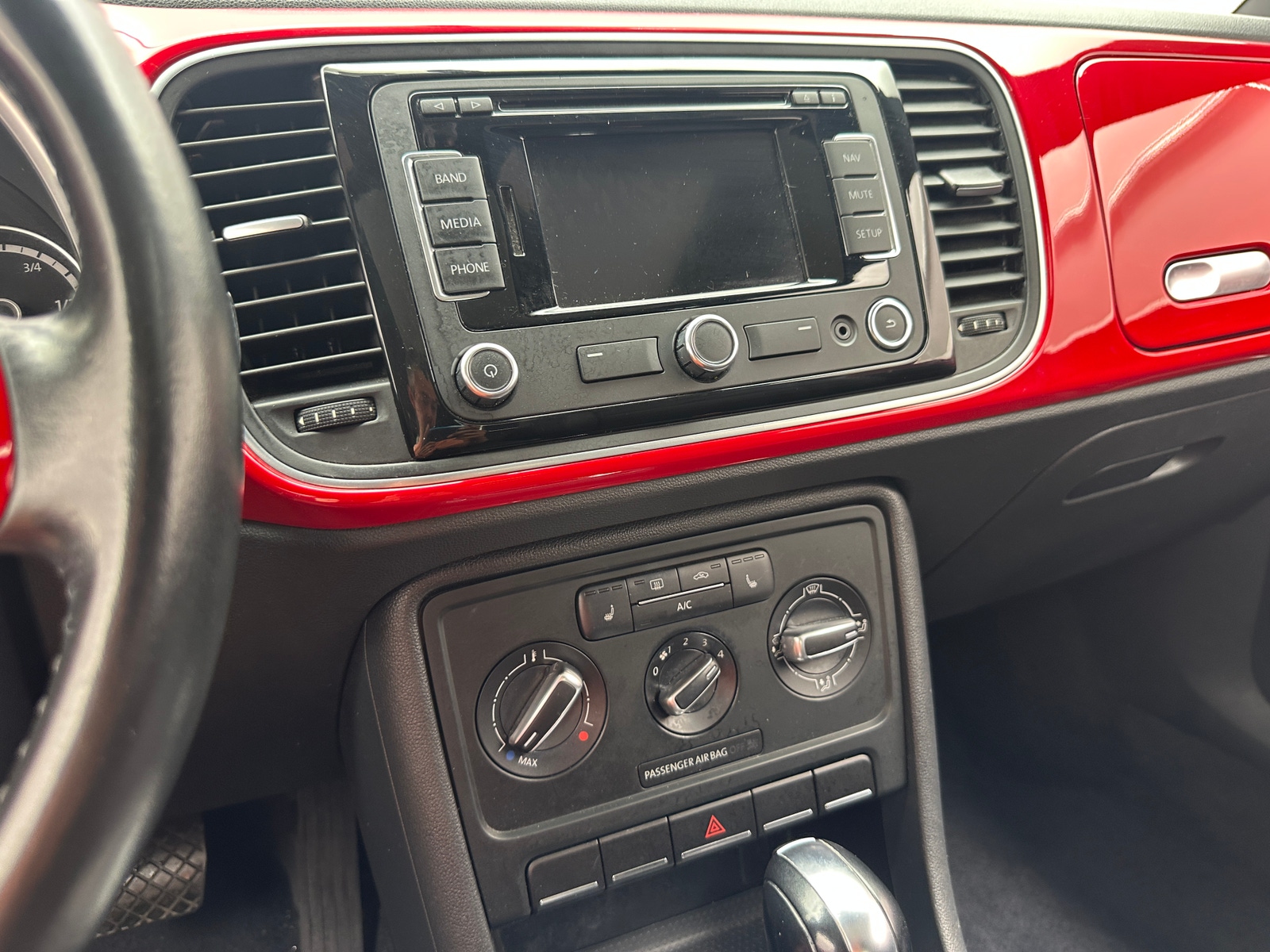 Thumbnail: 2013 Volkswagen Beetle - 3