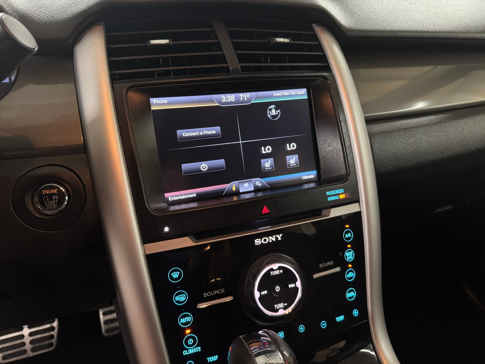 Thumbnail: 2013 Ford Edge - 3