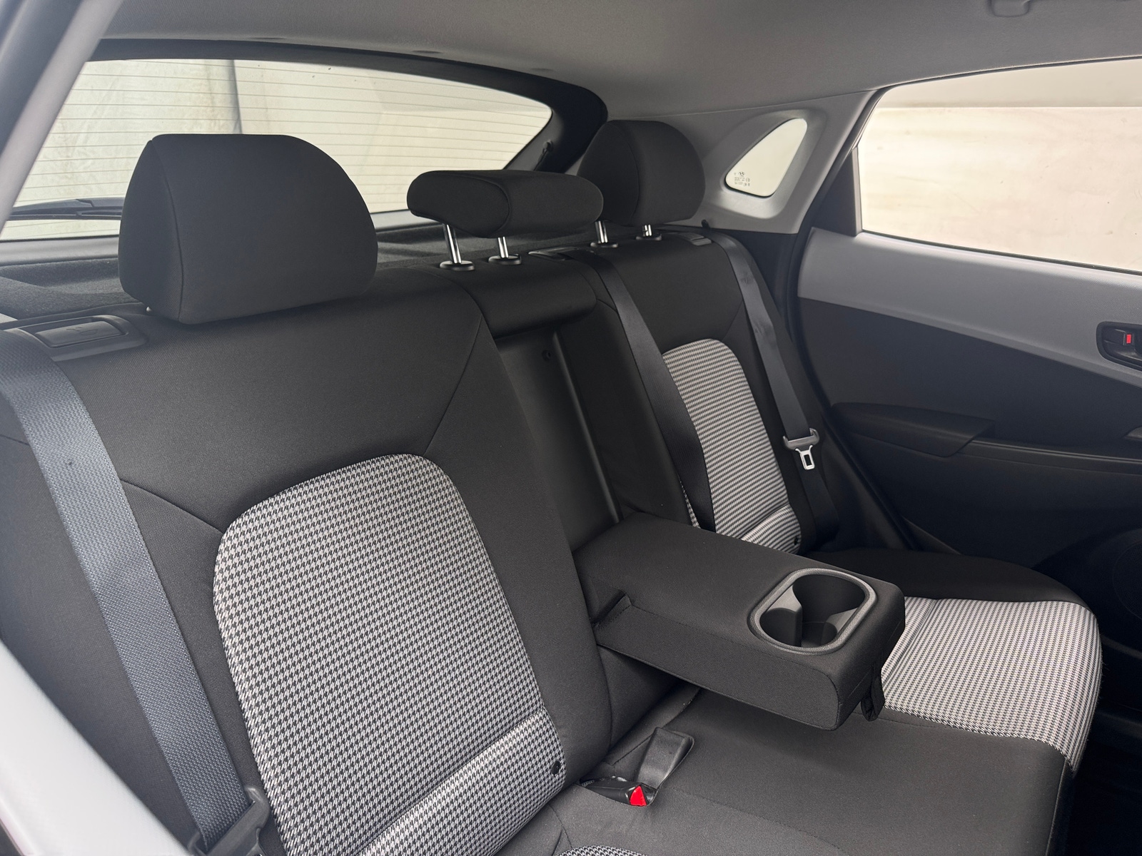 Thumbnail: 2020 Hyundai Kona - 6