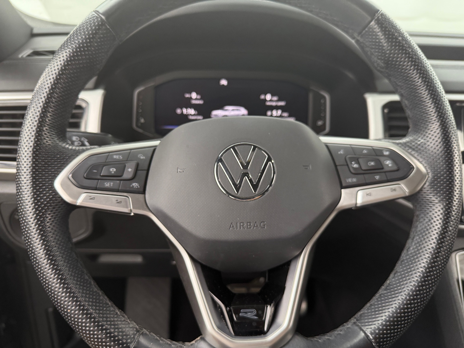 Thumbnail: 2022 Volkswagen Atlas - 4