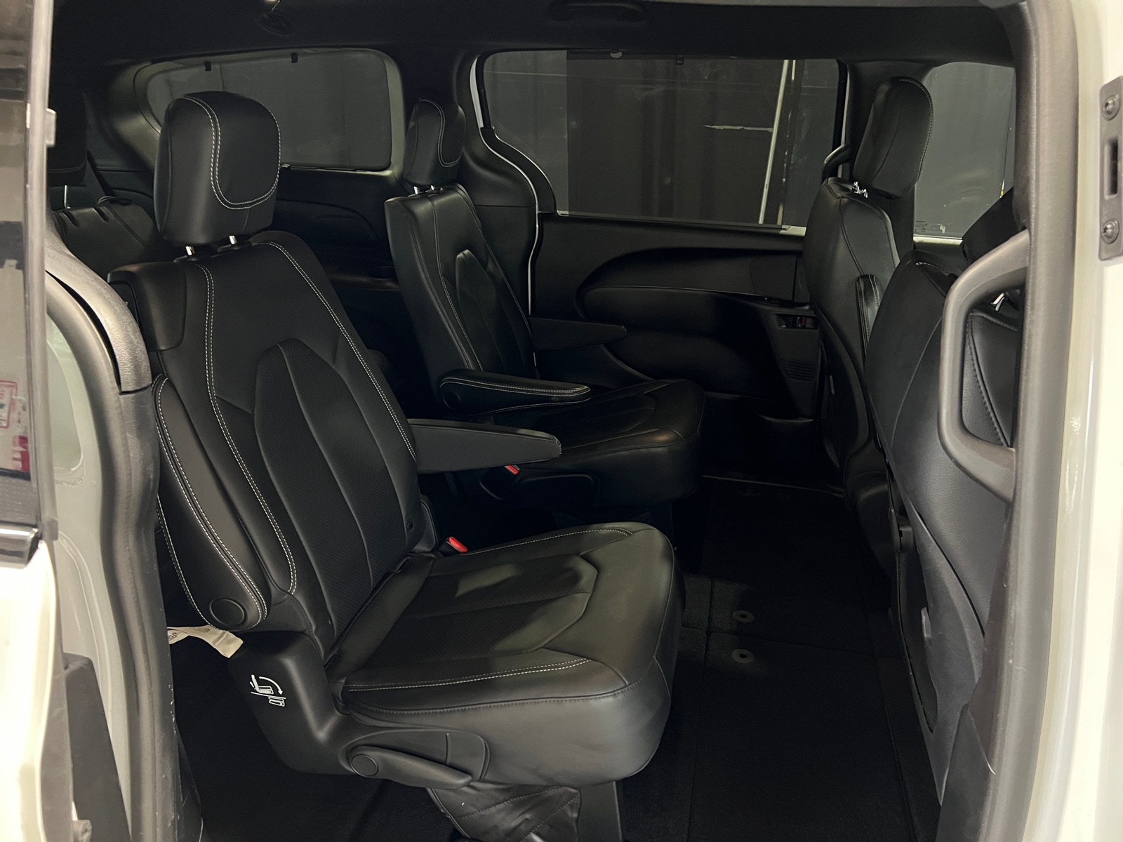 Thumbnail: 2019 Chrysler Pacifica - 5