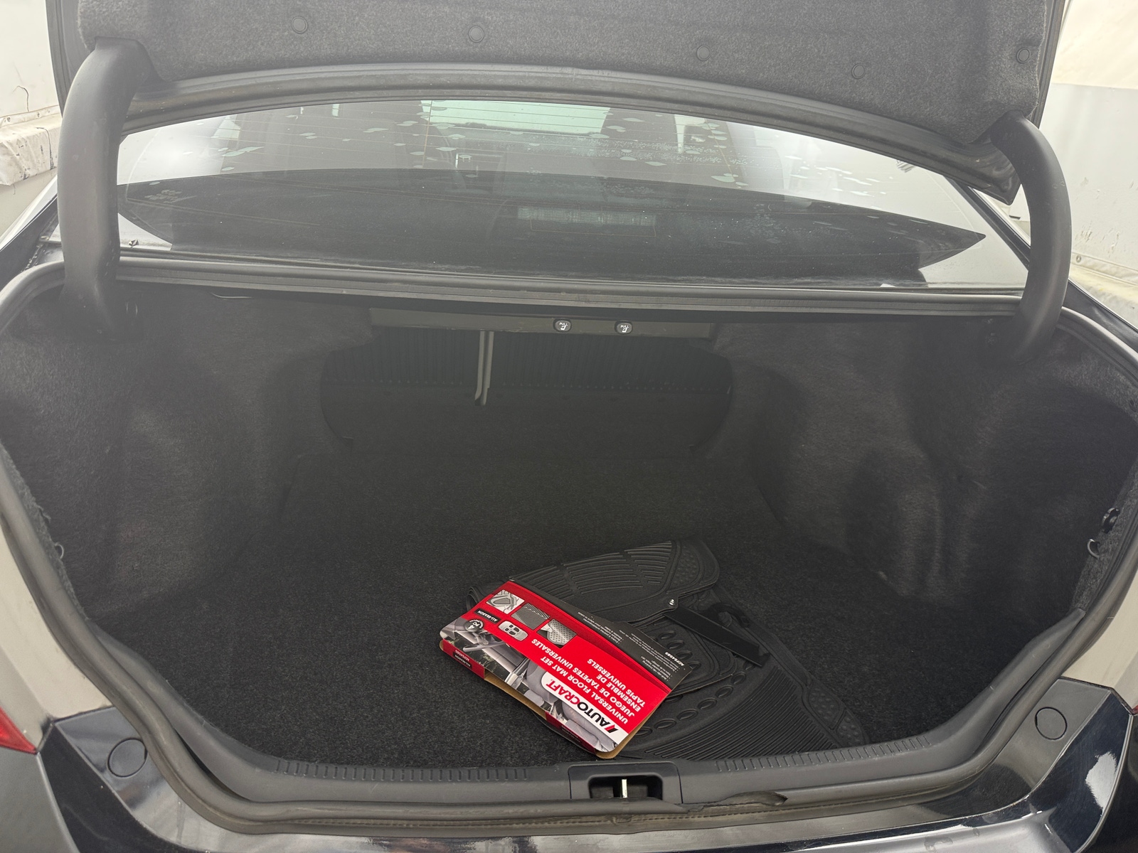 Thumbnail: 2015 Toyota Camry - 7