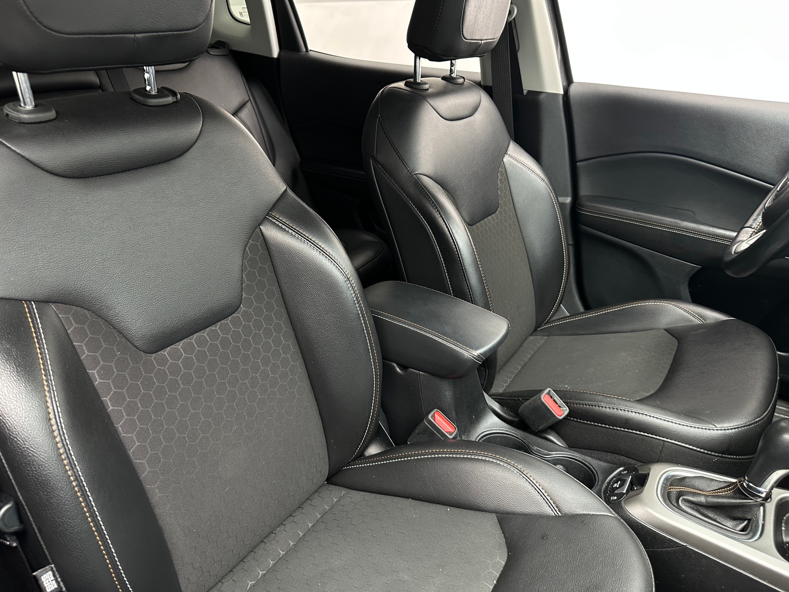 Thumbnail: 2021 Jeep Compass - 2