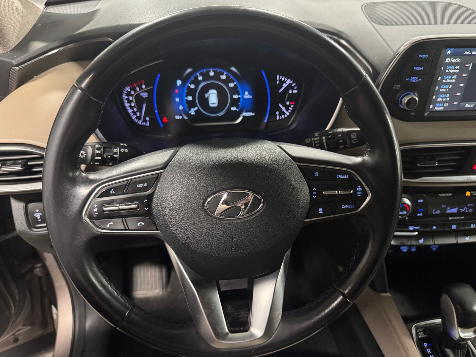 Thumbnail: 2019 Hyundai Santa Fe - 4