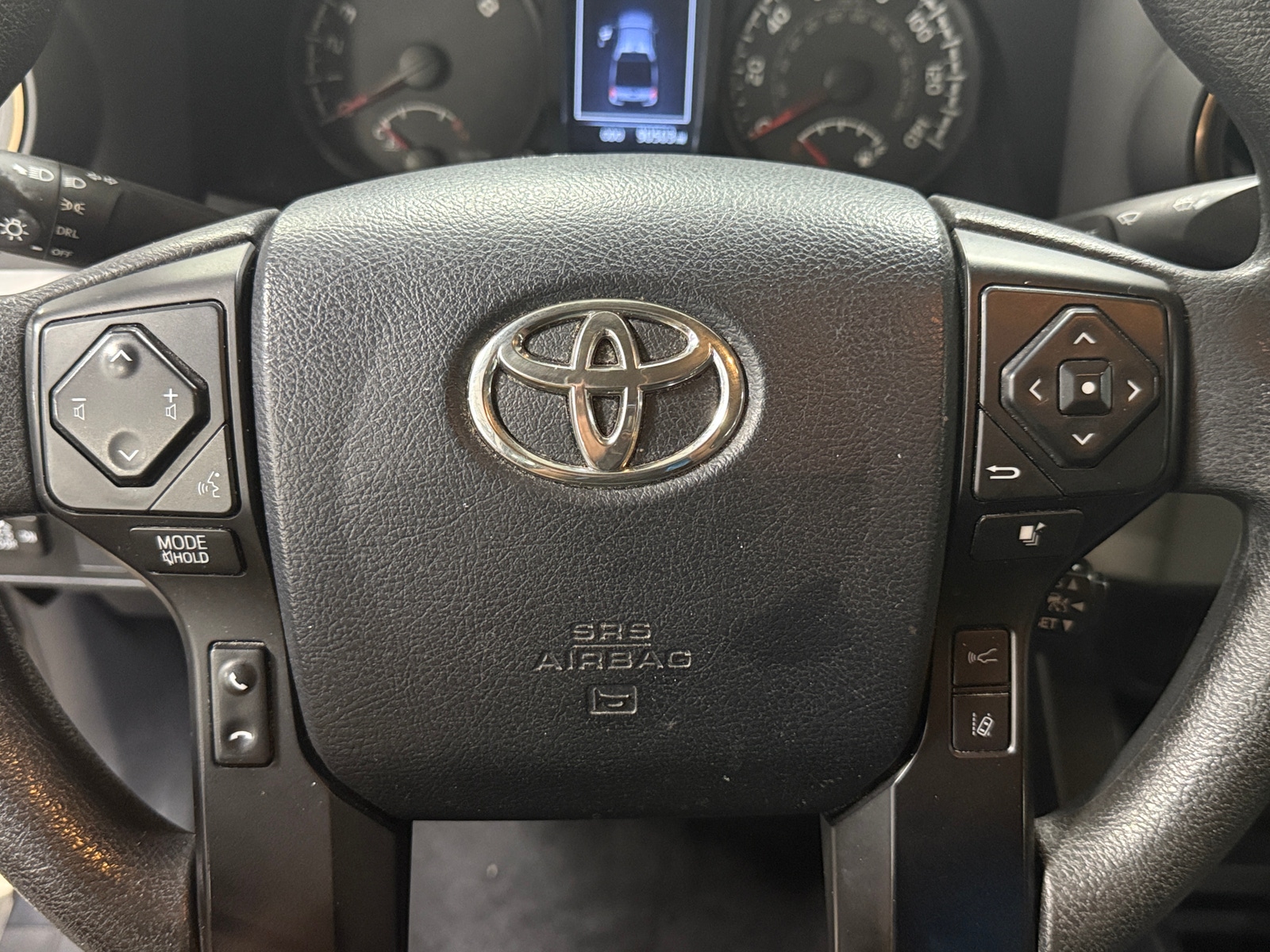 Thumbnail: 2019 Toyota Tacoma - 5