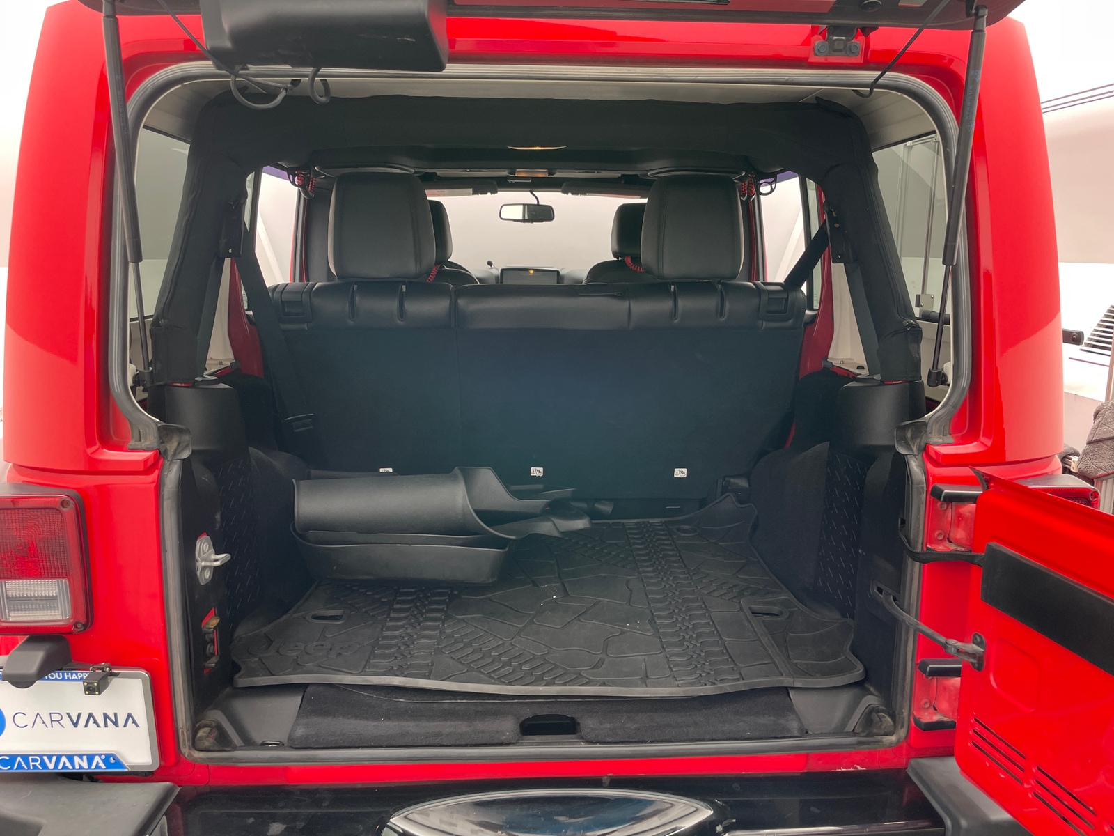 Thumbnail: 2015 Jeep Wrangler - 6