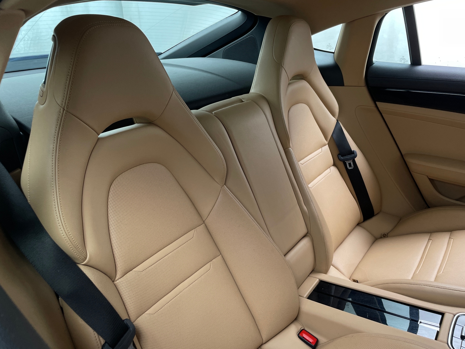 Thumbnail: 2021 Porsche Panamera - 5