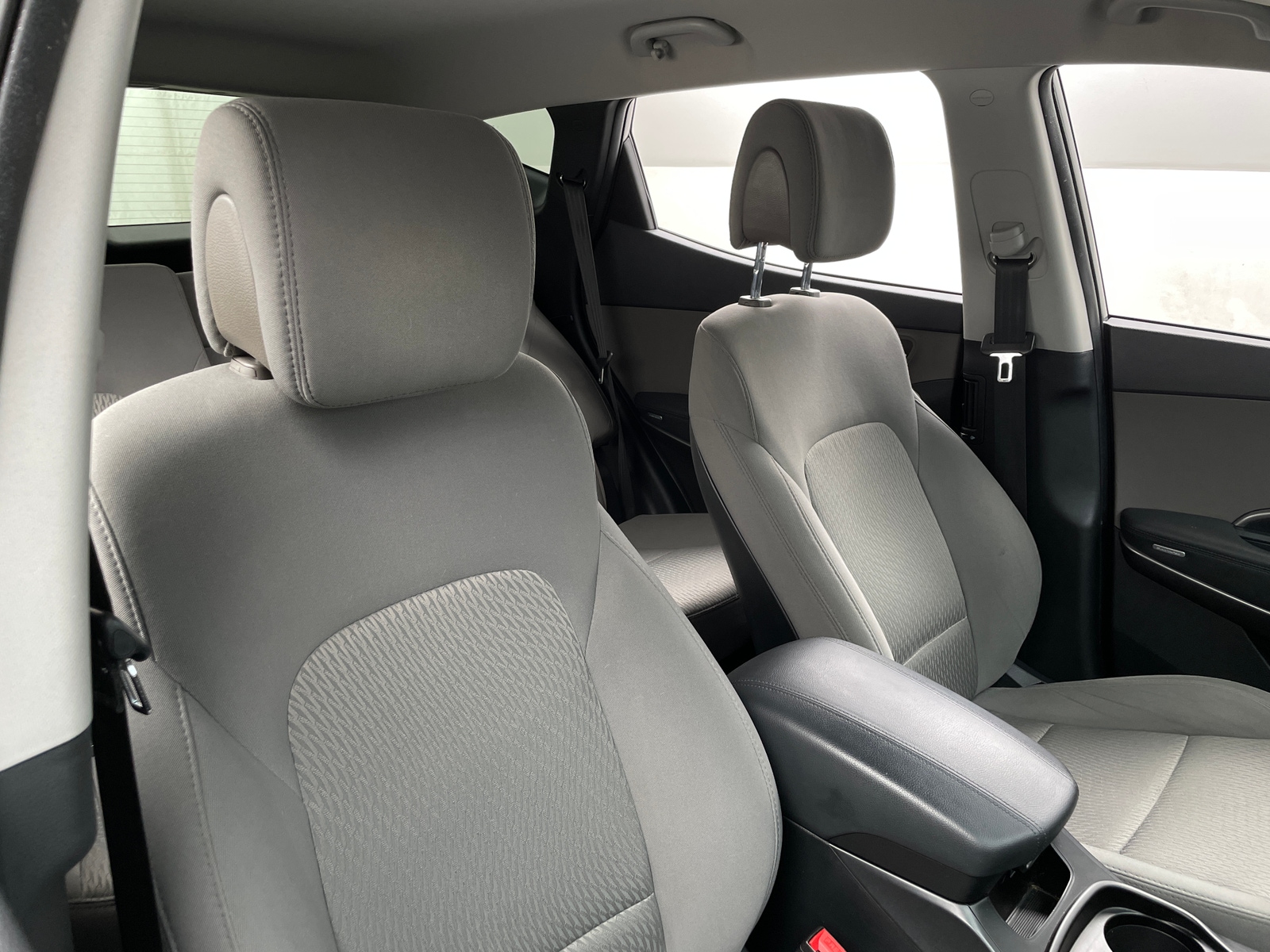 Thumbnail: 2018 Hyundai Santa Fe - 2