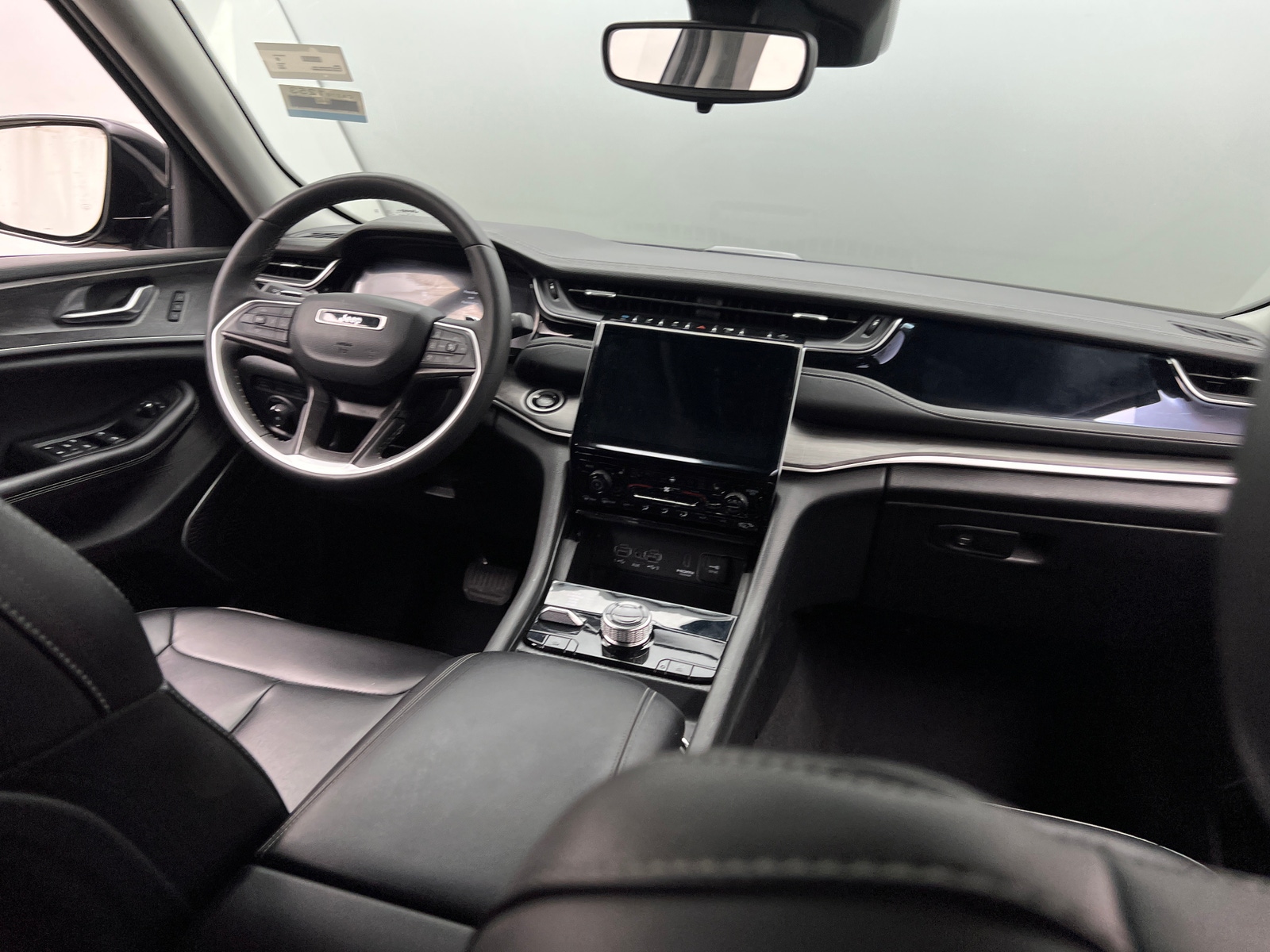 Thumbnail: 2023 Jeep Grand Cherokee - 2