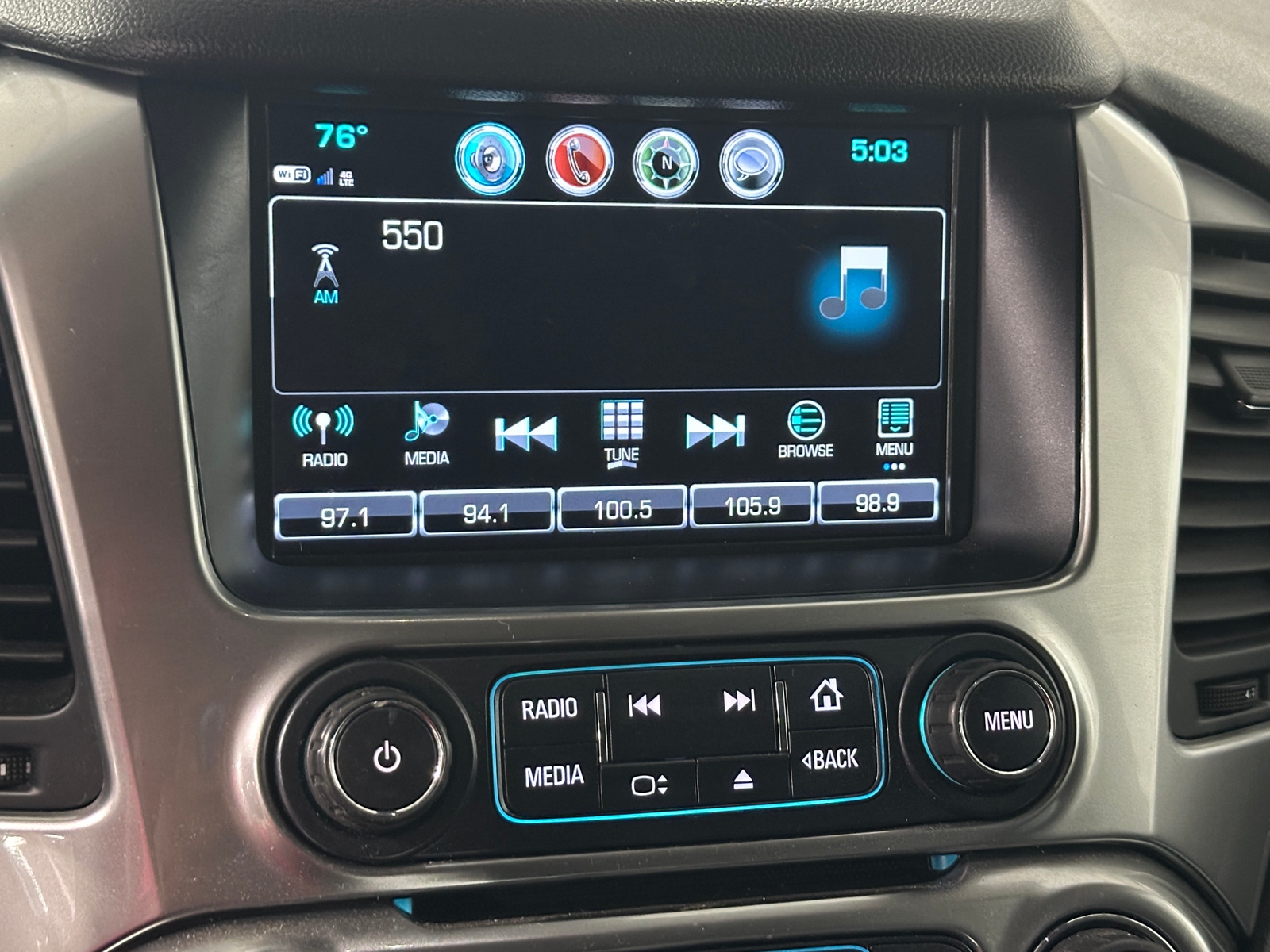 Thumbnail: 2020 Chevrolet Suburban - 3