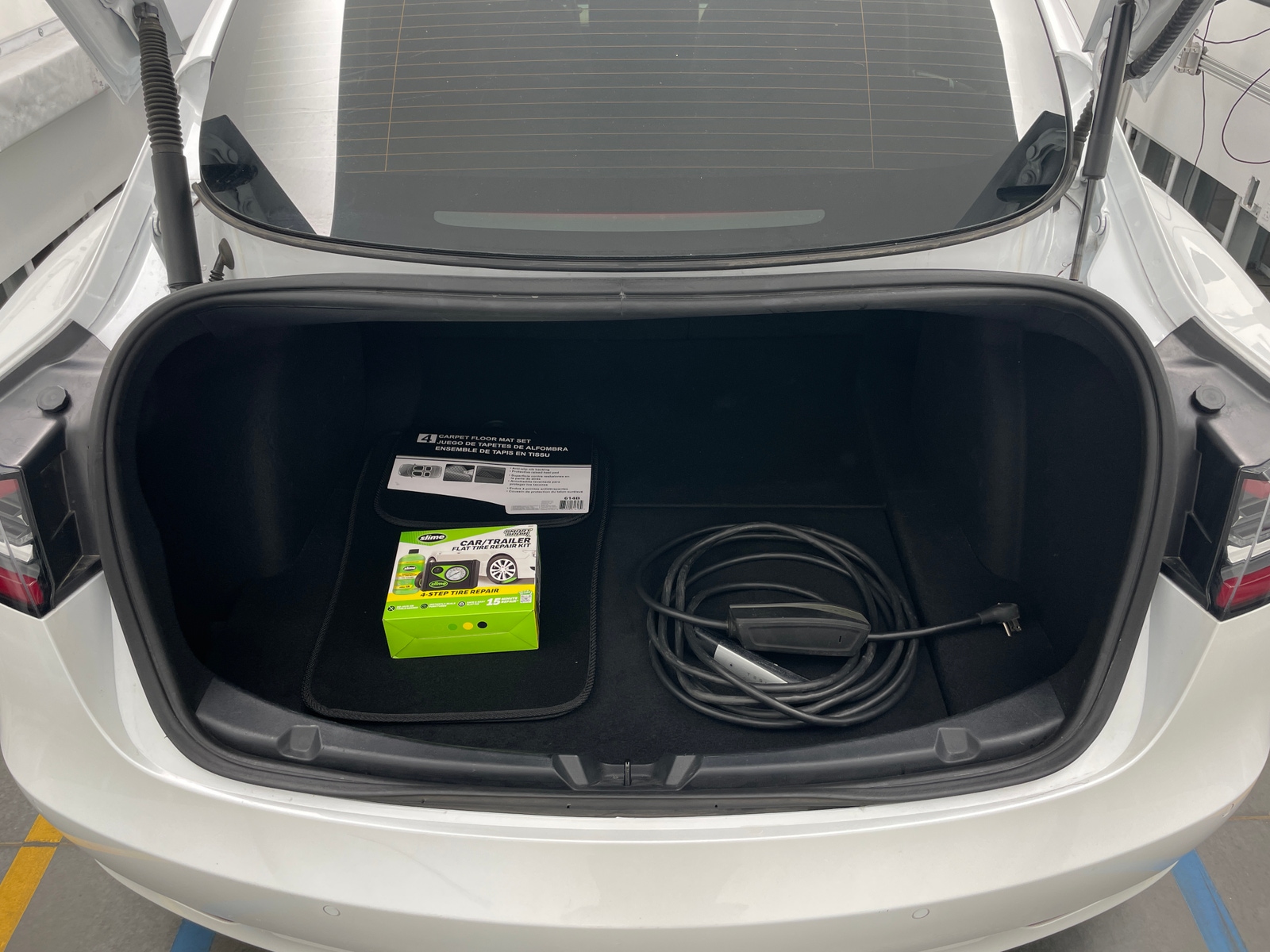 Thumbnail: 2022 Tesla Model 3 - 5