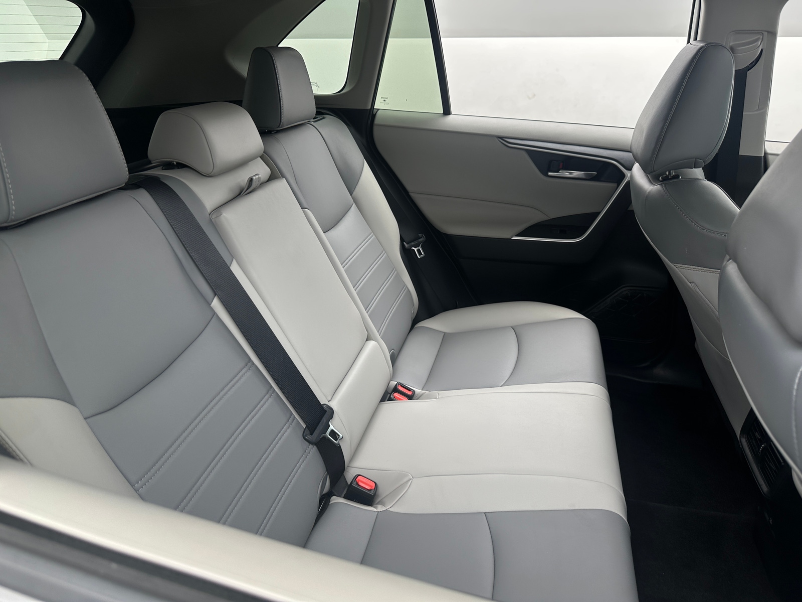 Thumbnail: 2021 Toyota RAV4 - 5