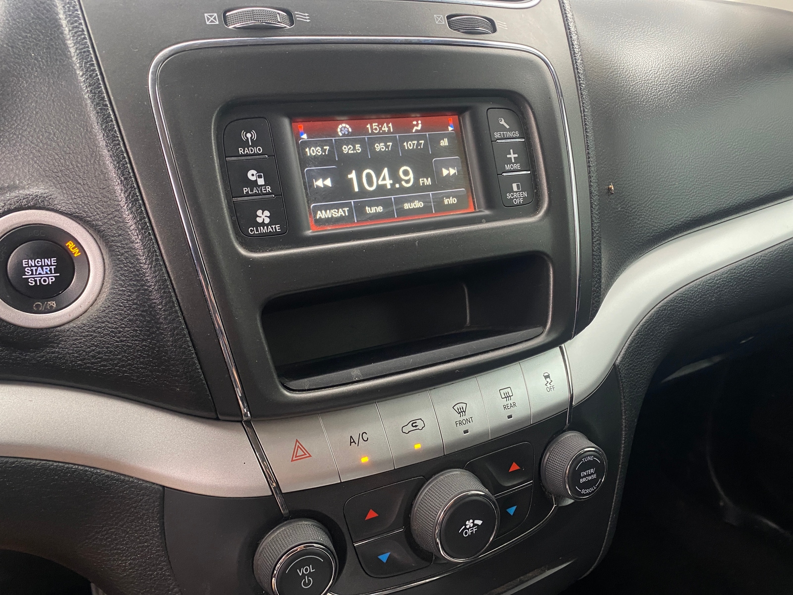 Thumbnail: 2018 Dodge Journey - 4