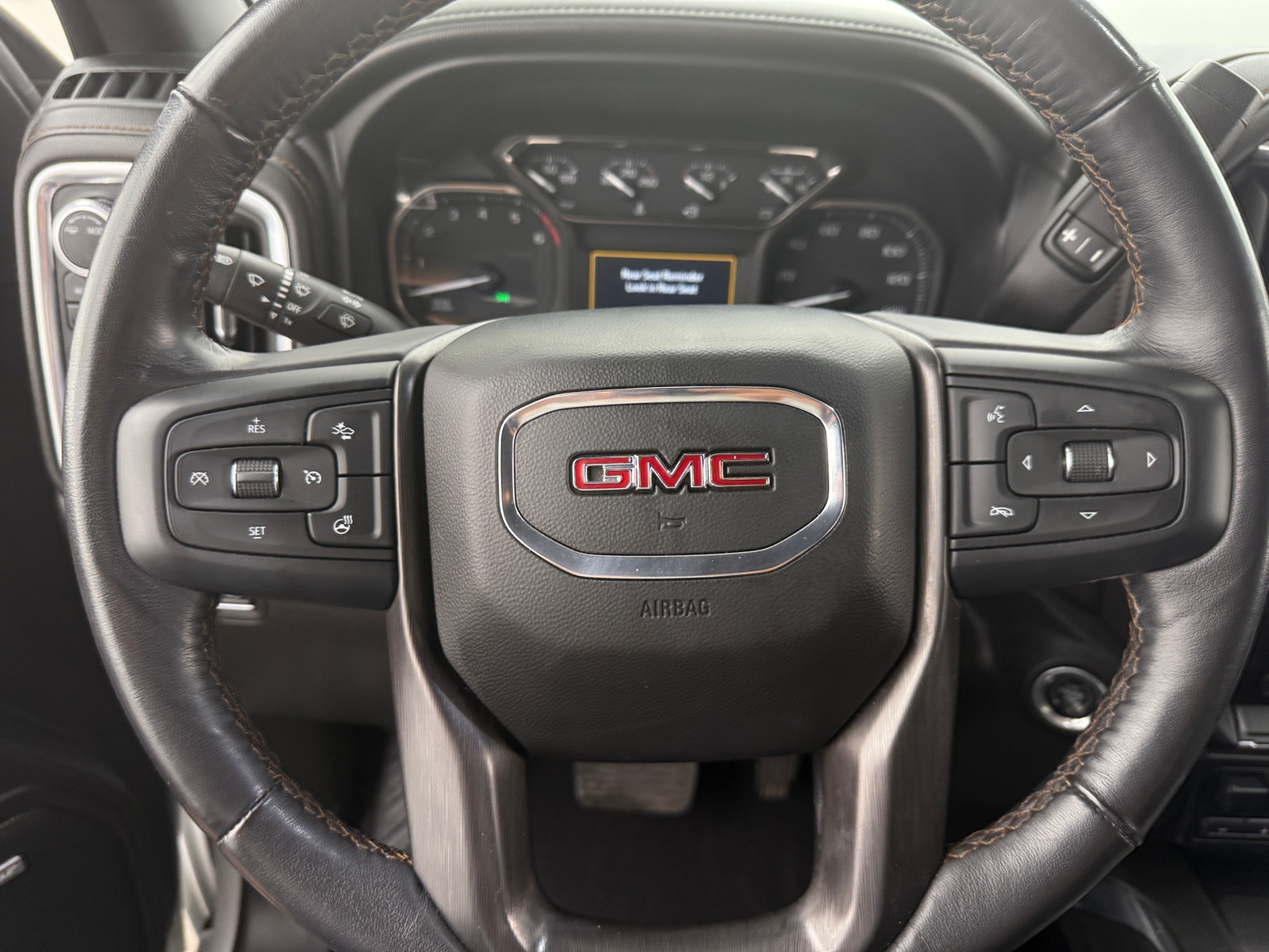 Thumbnail: 2022 GMC Sierra 2500 - 4