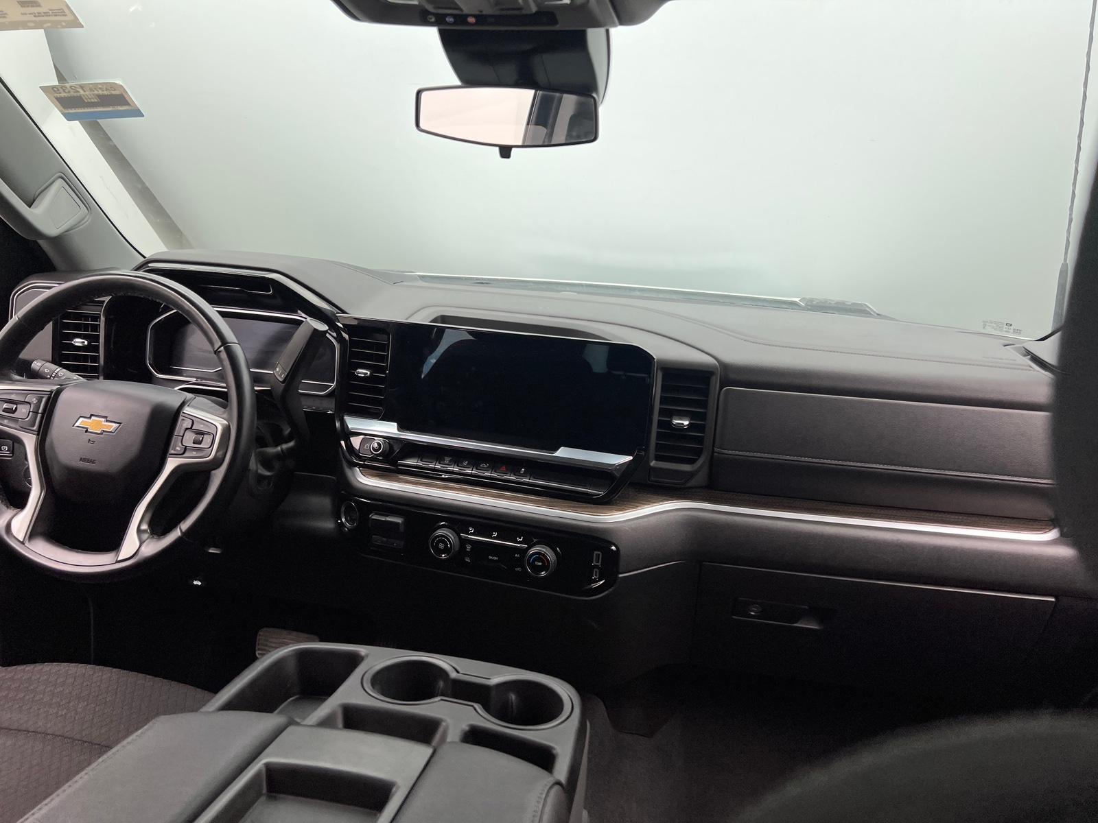 Thumbnail: 2024 Chevrolet Silverado 2500 - 3