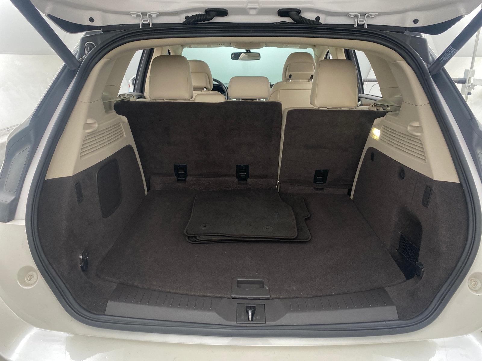 Thumbnail: 2017 Lincoln MKC - 6