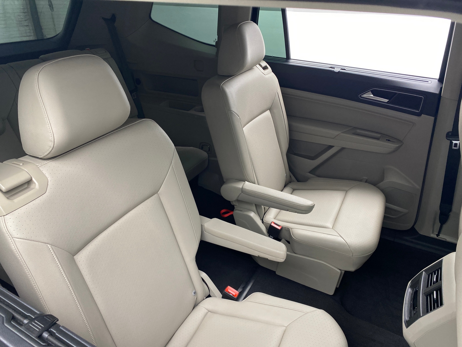 Thumbnail: 2019 Volkswagen Atlas - 5