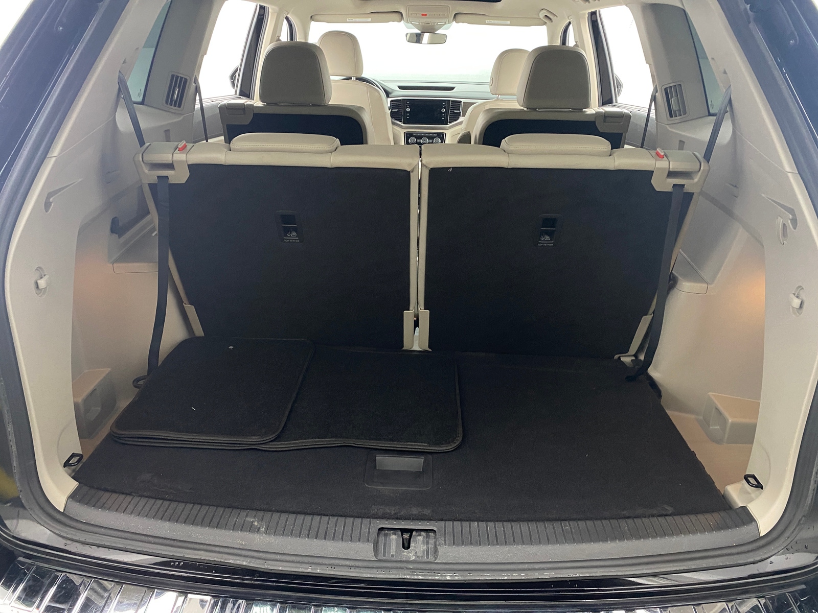 Thumbnail: 2019 Volkswagen Atlas - 6