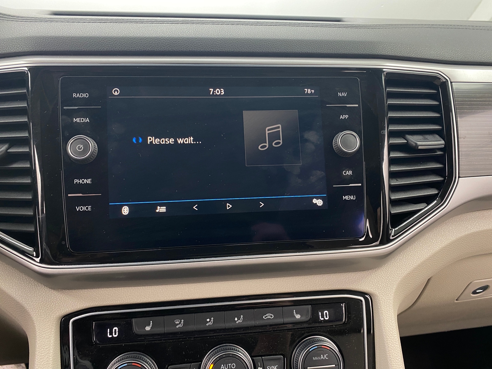 Thumbnail: 2019 Volkswagen Atlas - 3