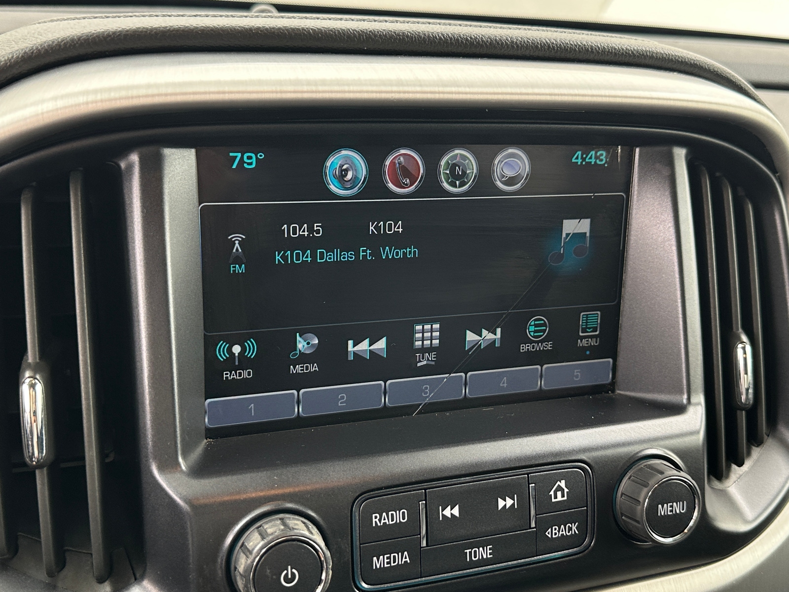 Thumbnail: 2017 GMC Canyon - 3