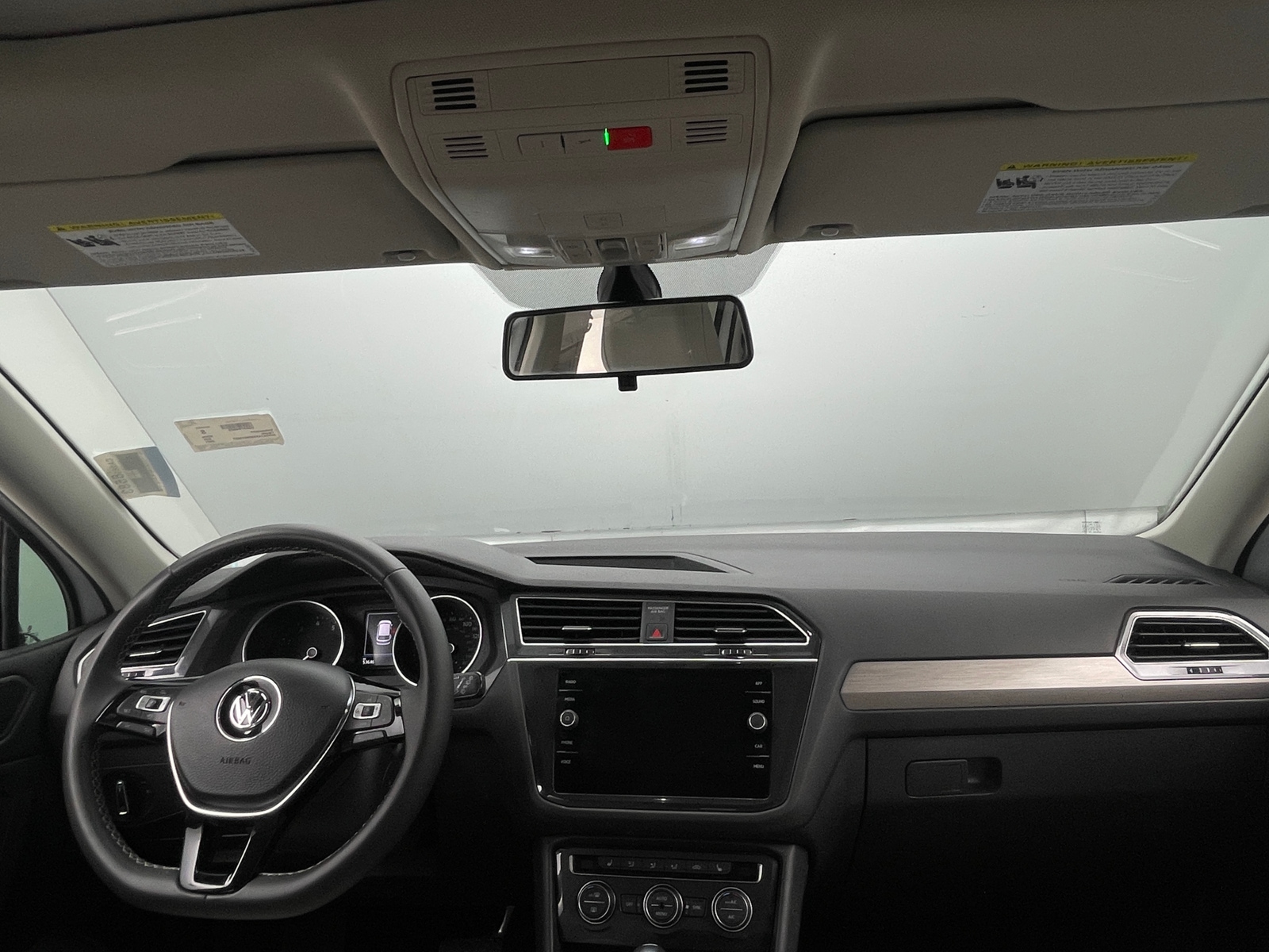 Thumbnail: 2021 Volkswagen Tiguan - 2