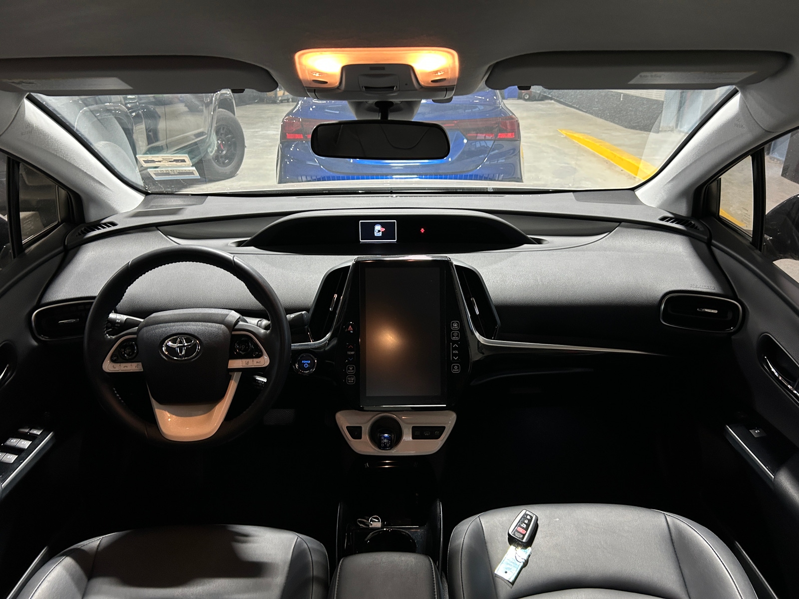 Thumbnail: 2018 Toyota Prius Prime - 2