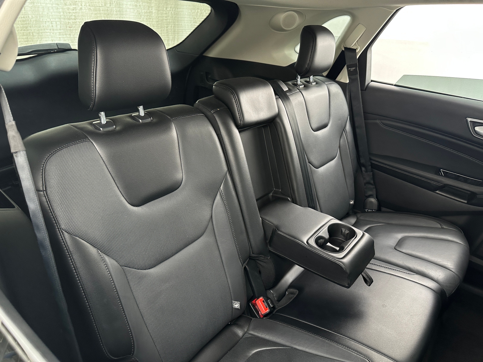 Thumbnail: 2017 Ford Edge - 5