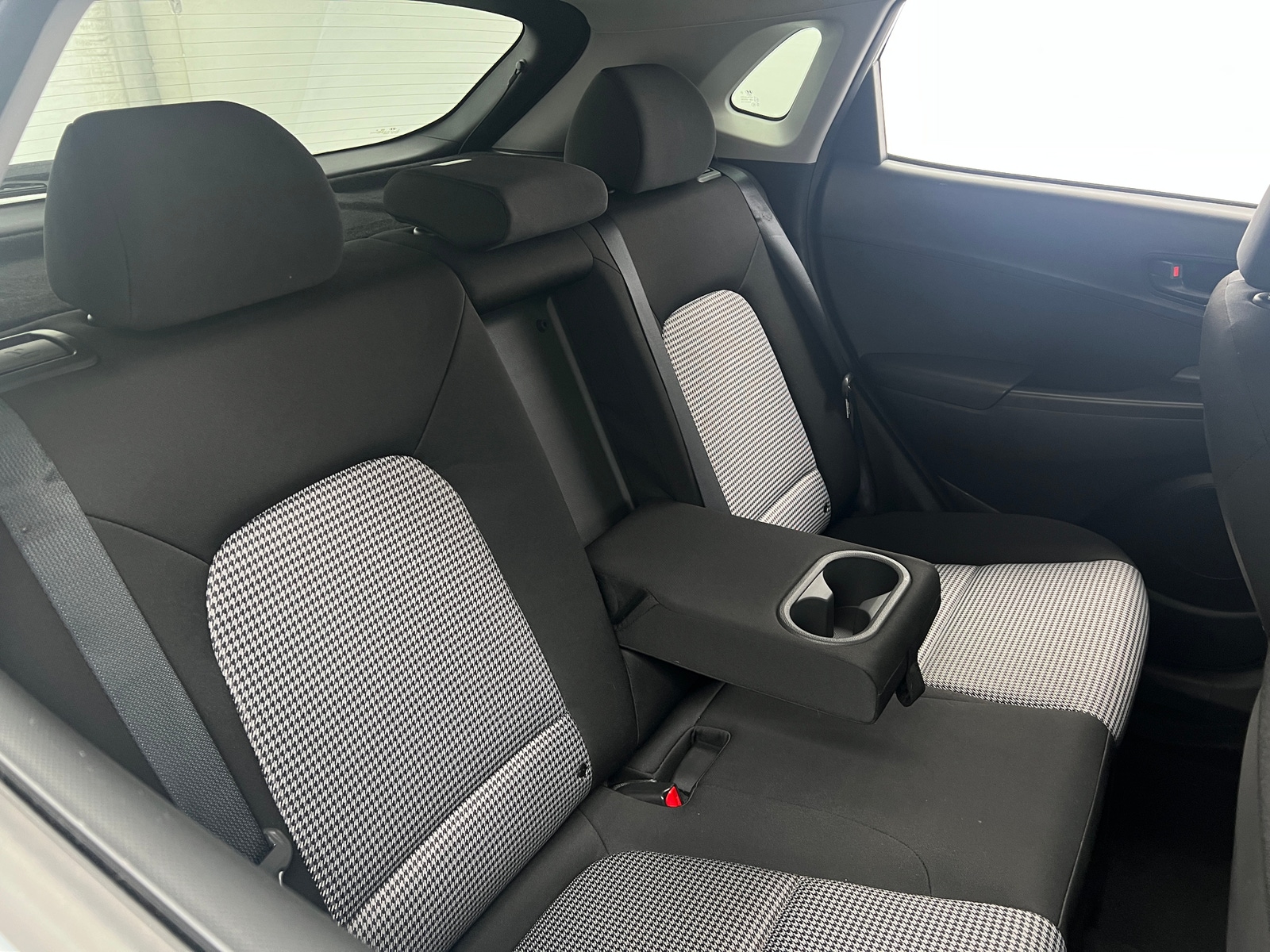 Thumbnail: 2021 Hyundai Kona - 6
