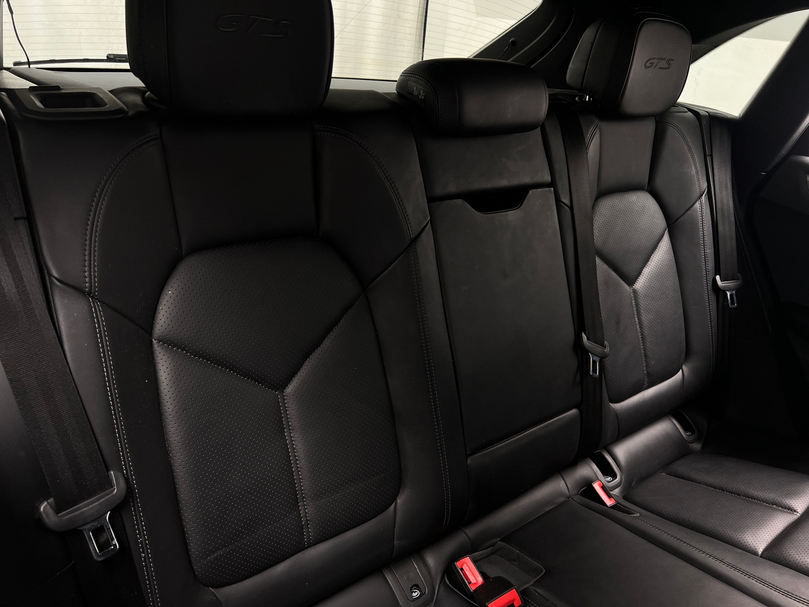 Thumbnail: 2018 Porsche Macan - 5