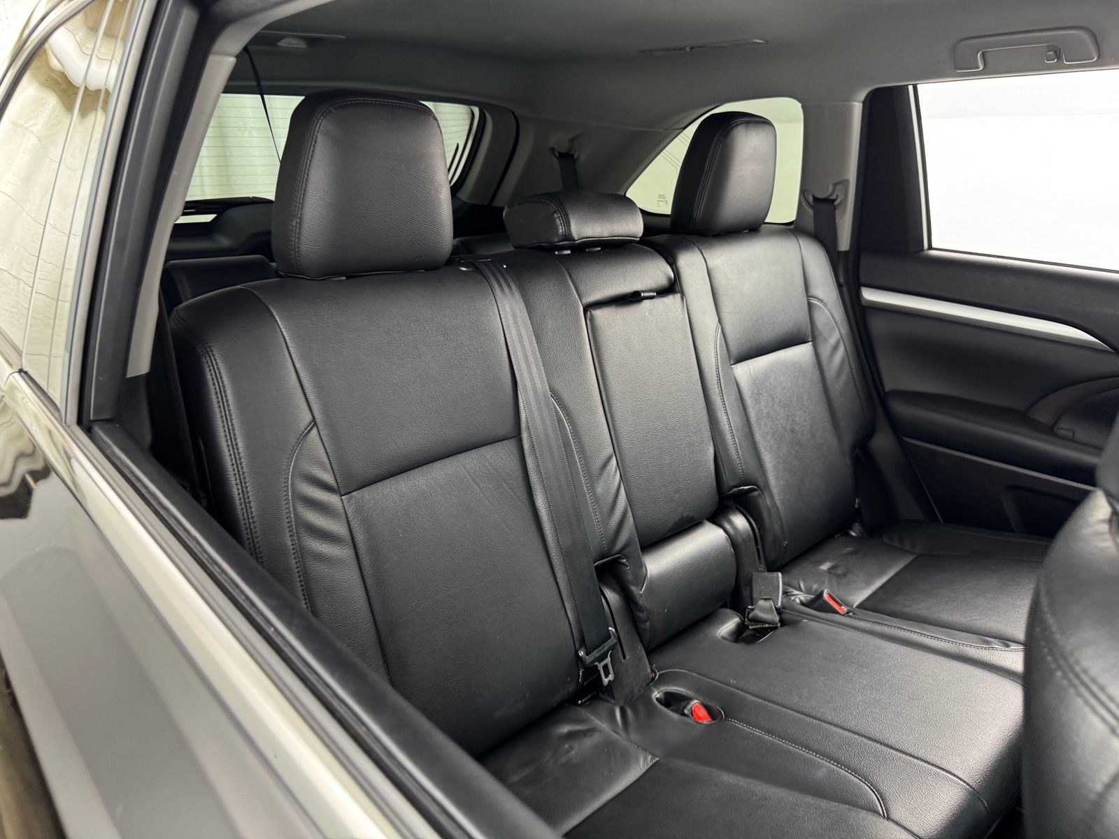 Thumbnail: 2018 Toyota Highlander - 6