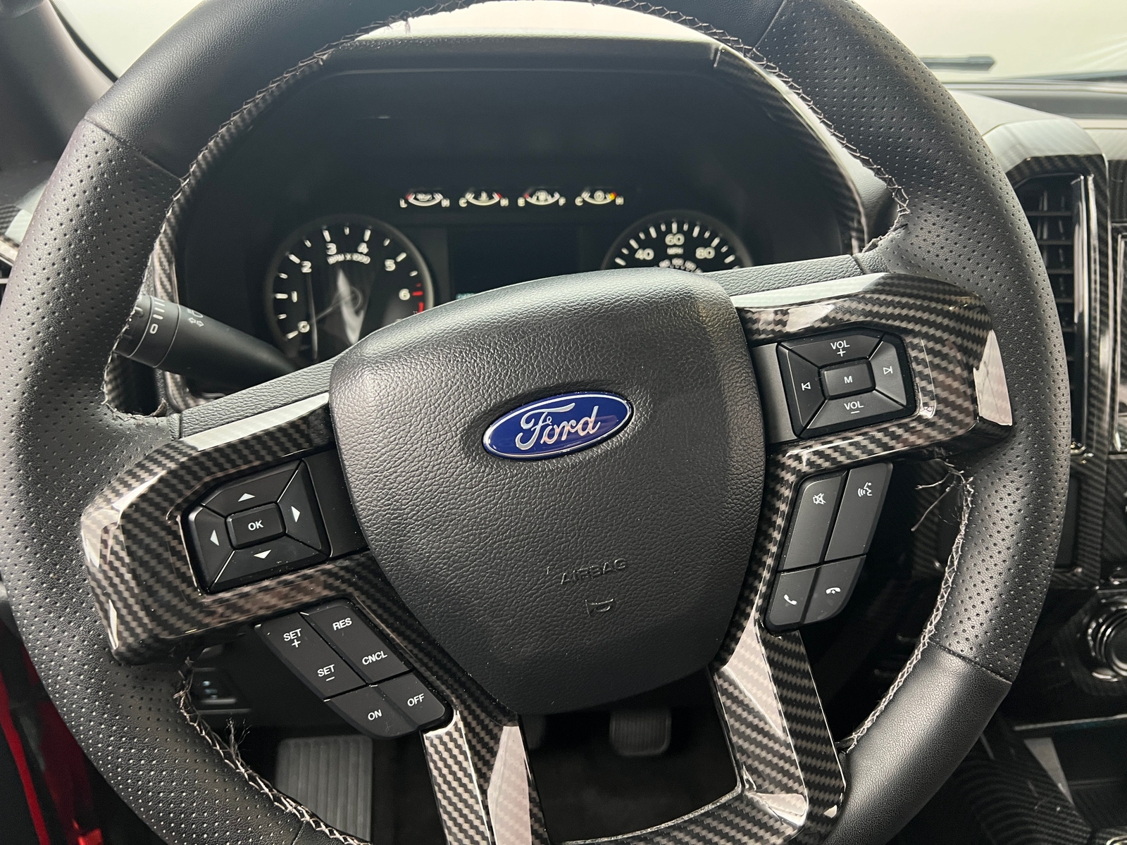 Thumbnail: 2020 Ford Econoline - 5