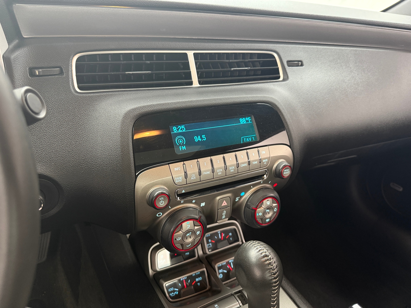 Thumbnail: 2011 Chevrolet Camaro - 2