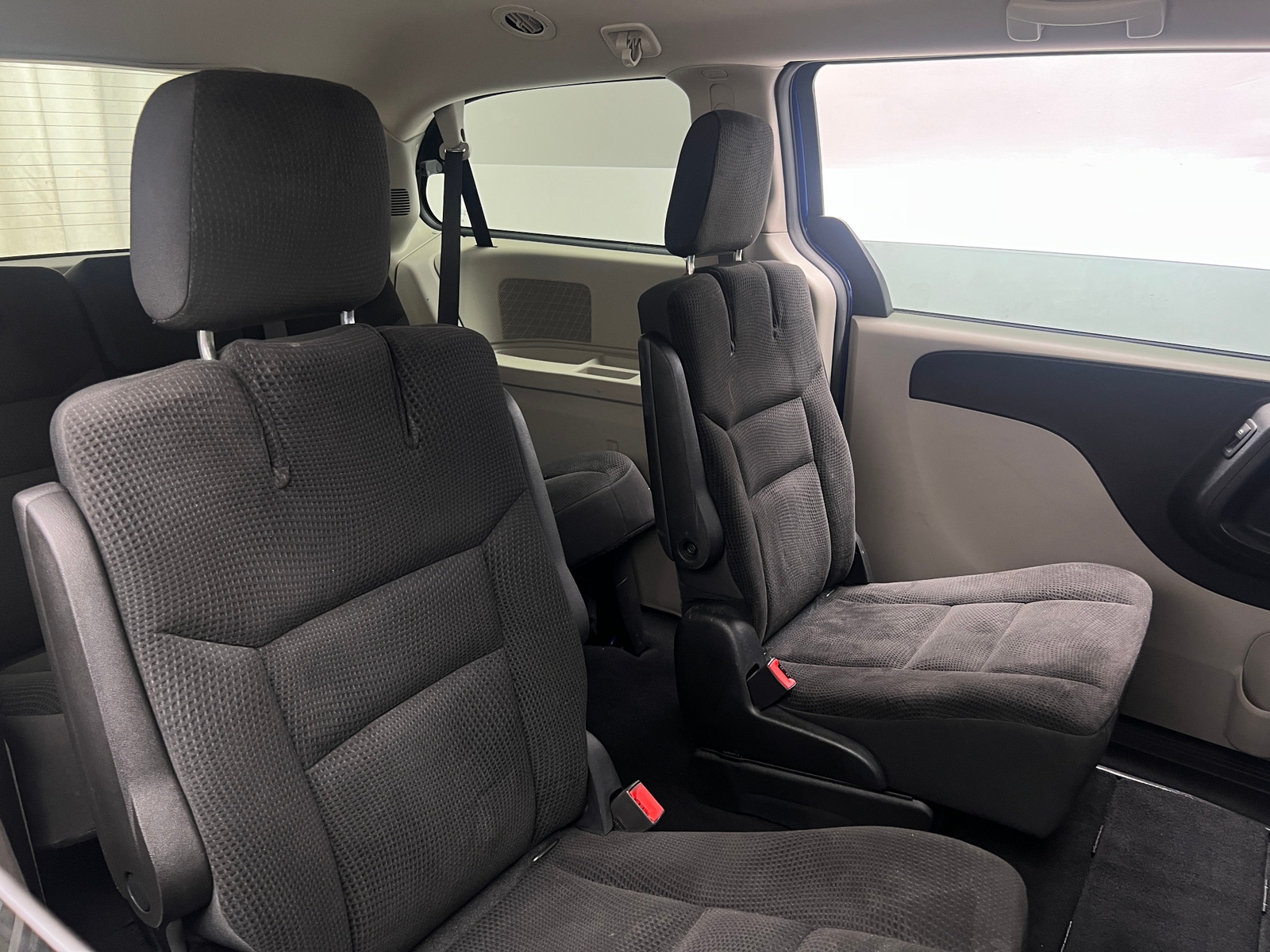 Thumbnail: 2019 Dodge Grand Caravan - 6