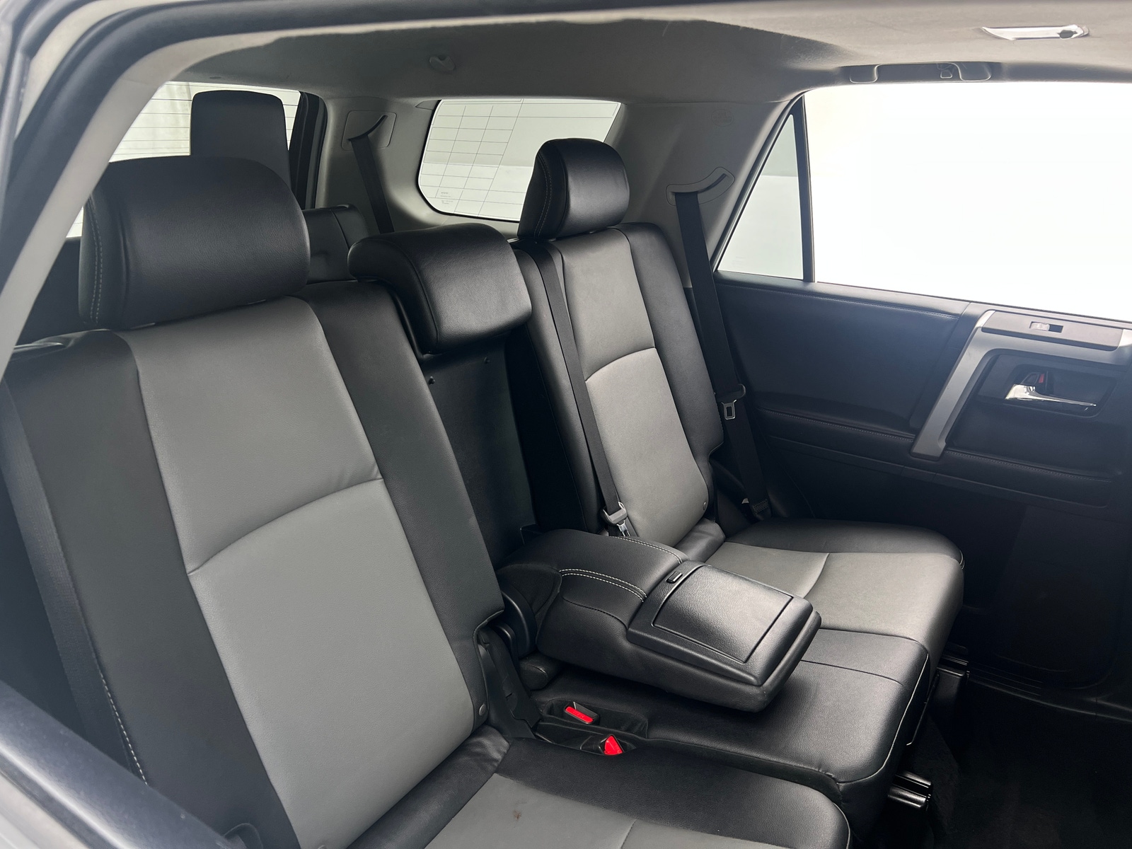 Thumbnail: 2018 Toyota 4Runner - 6